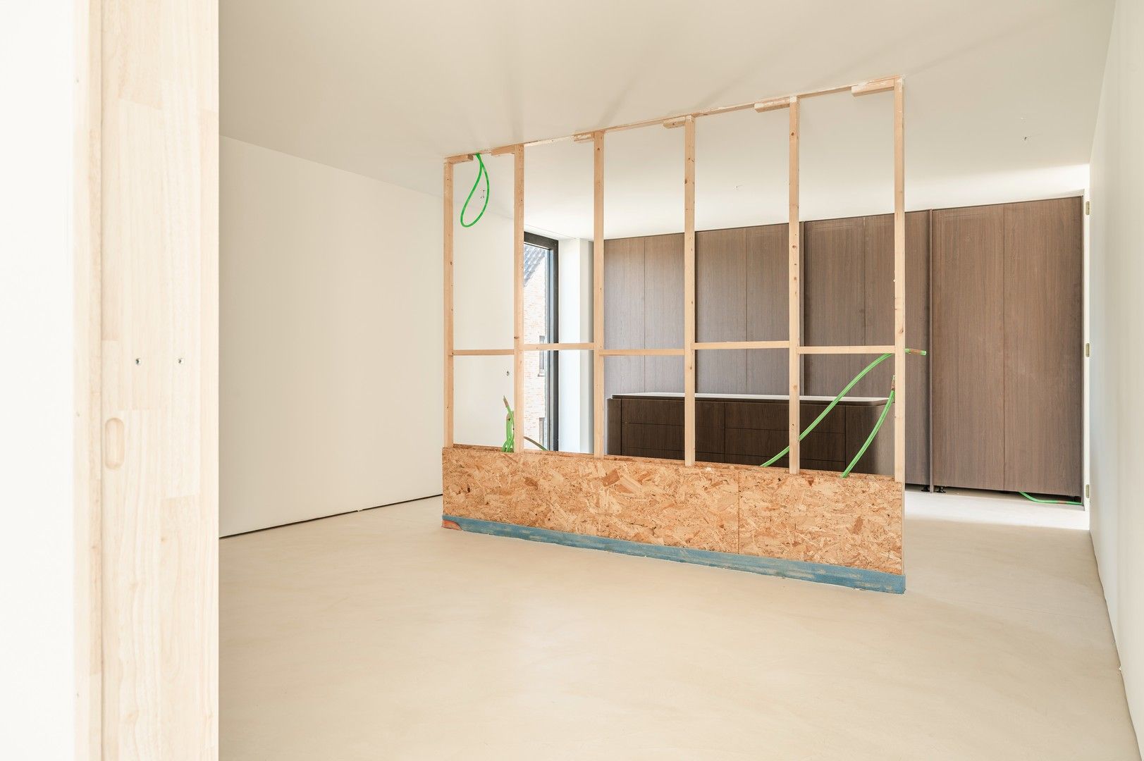 Moderne open bebouwing in oprichting met magazijn te Branst (Bornem) foto 11