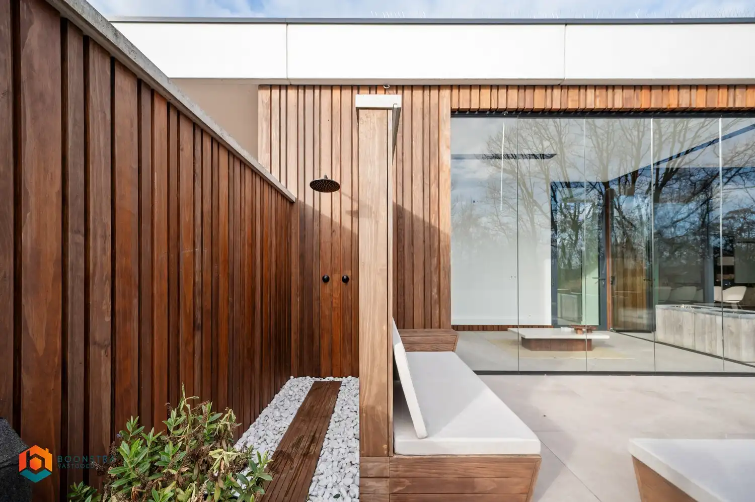 Exclusieve penthouse met 5 slpkrs, riant terras en ruime garage foto 13