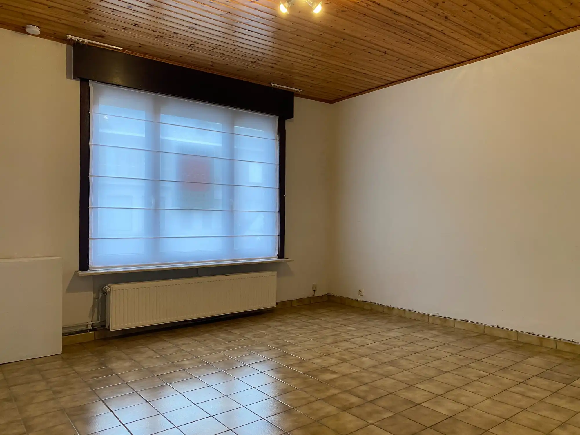 Verzorgde rijwoning nabij centrum | Brugsestraat foto 7