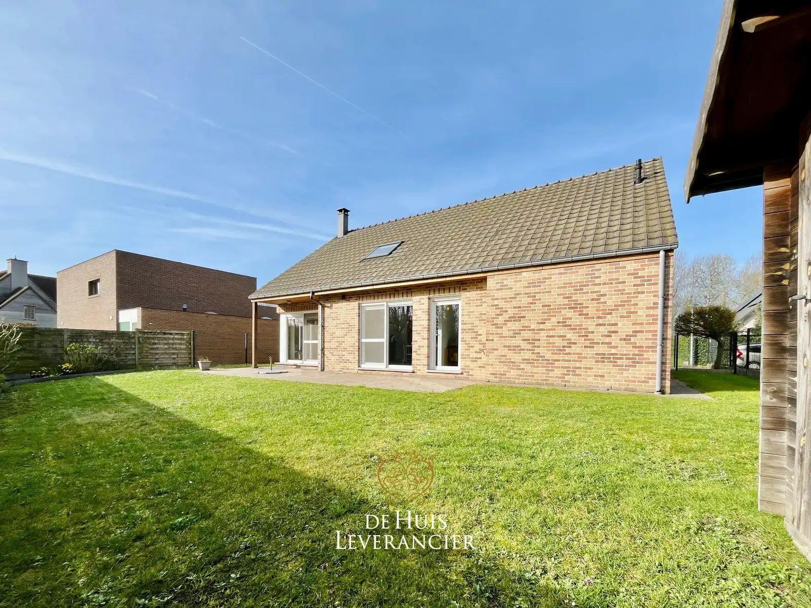 Rust, ruimte en kustgevoel – charmante open bebouwing te koop in Nieuwpoort foto 25