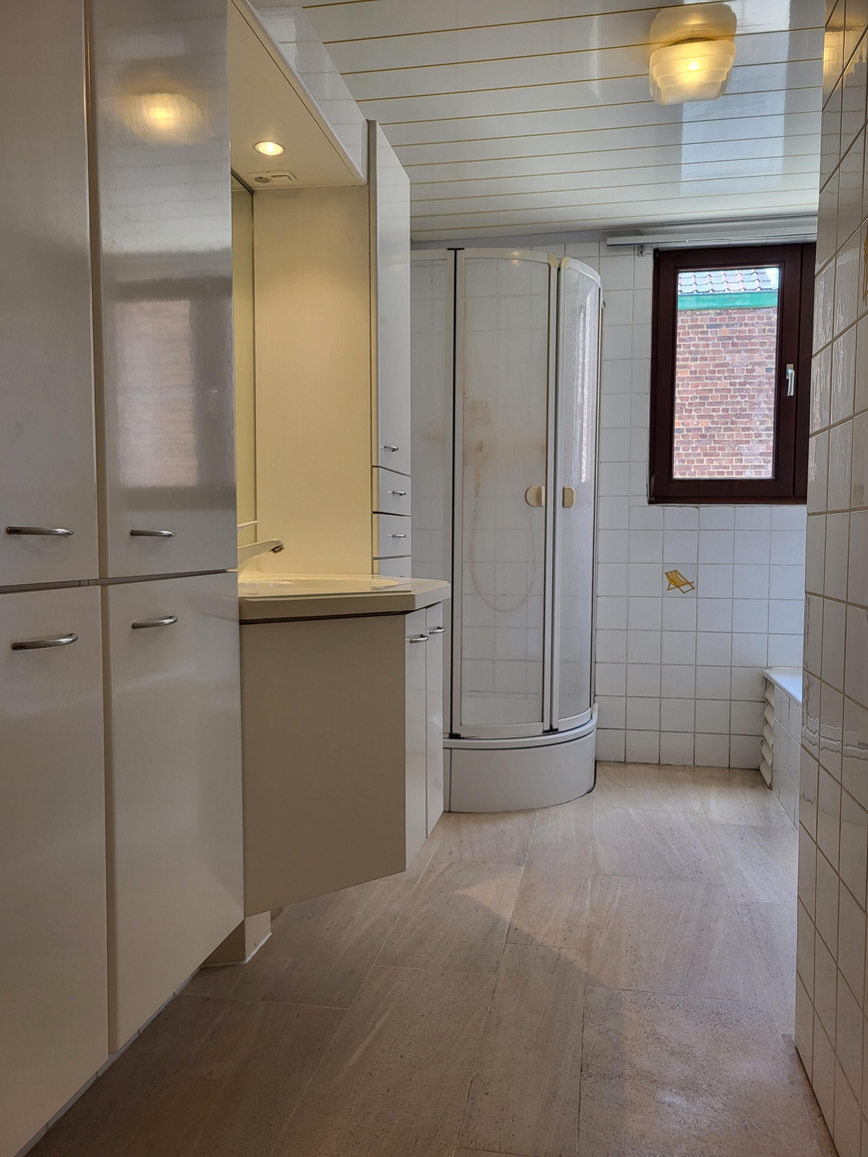 Prachtige burgerwoning op 950 m² met ruime garage en zuidgerichte tuin gelegen in de Vlaamse Ardennen.  foto 19