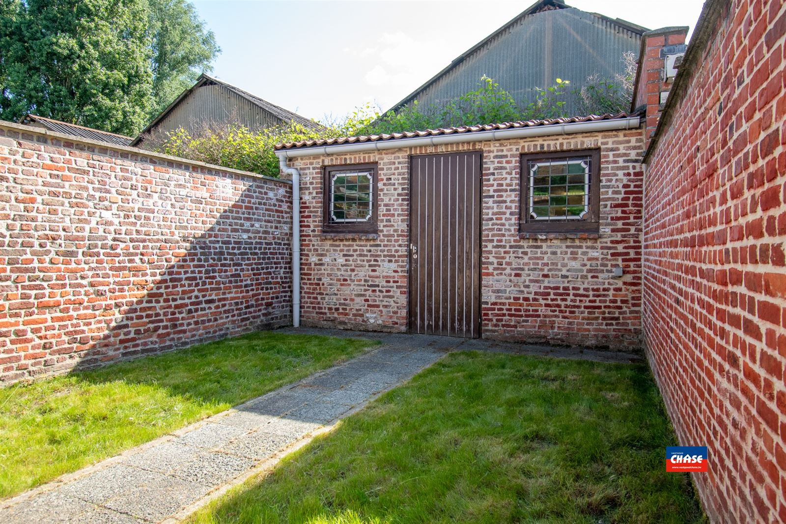 Volledig instapklare woning met 3 slaapkamers en tuin foto 13