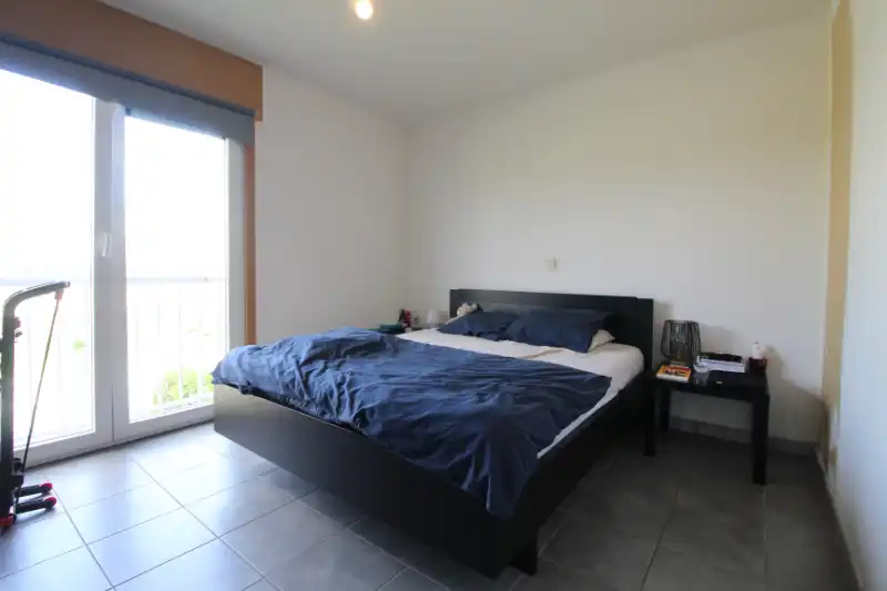 2-slaapkamer appartement nabij centrum Roeselare foto 6
