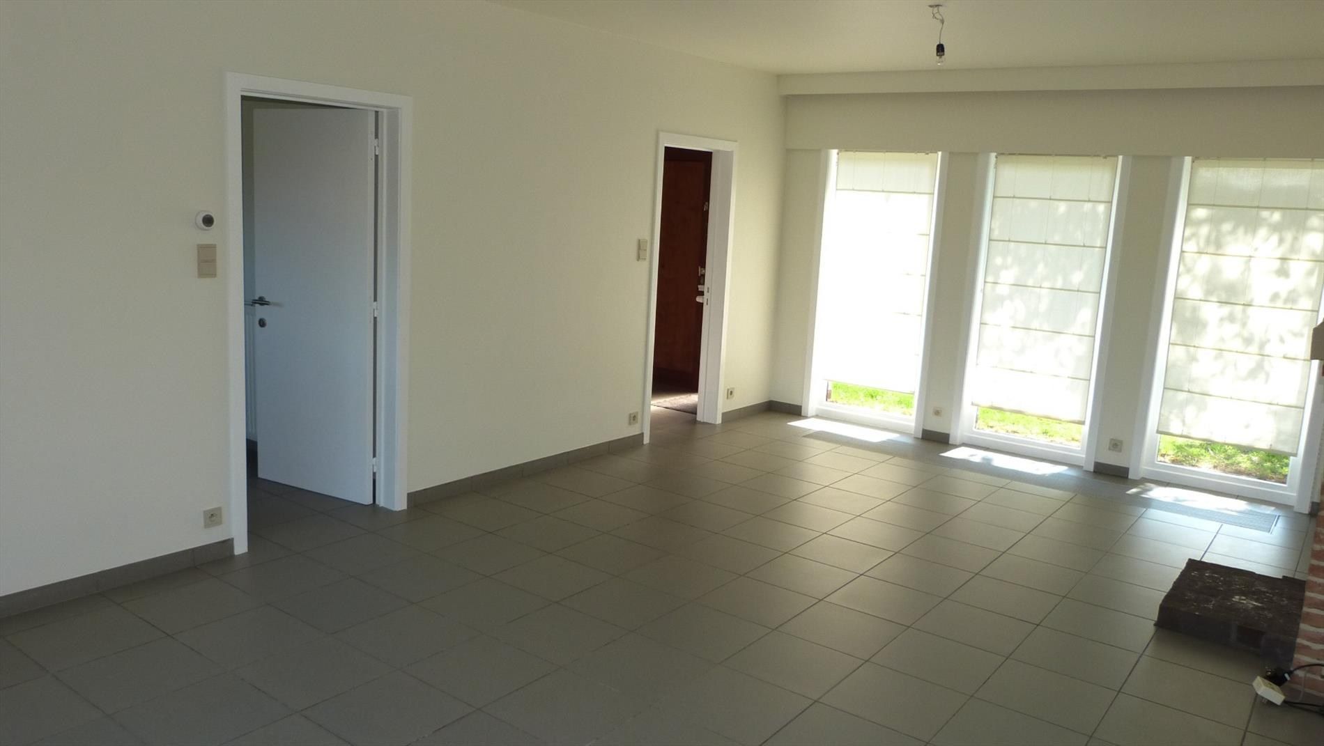 Alleenstaande woning met garage en tuin - rustige ligging foto 9