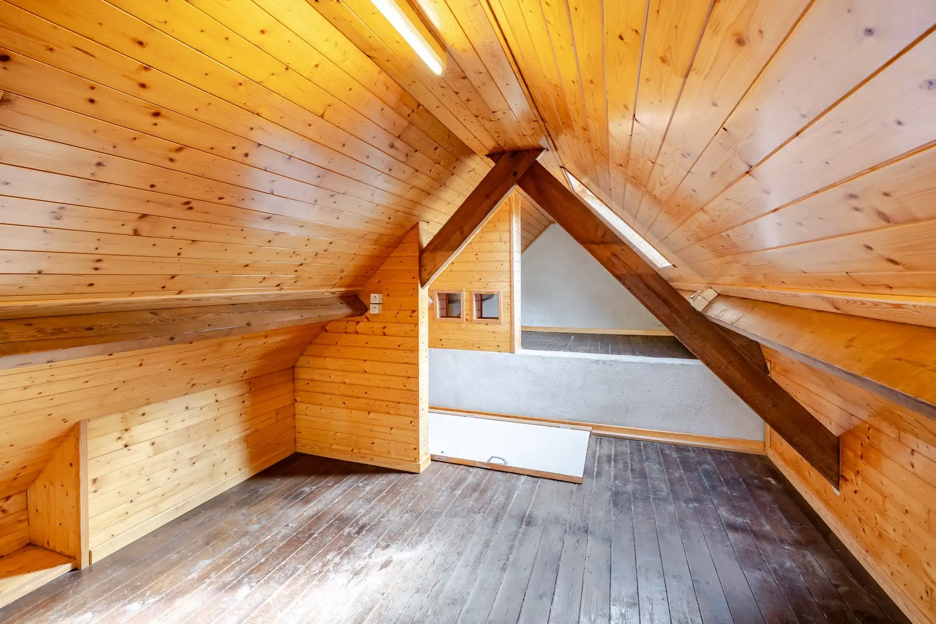 Charmante woning met grote tuin! foto 17