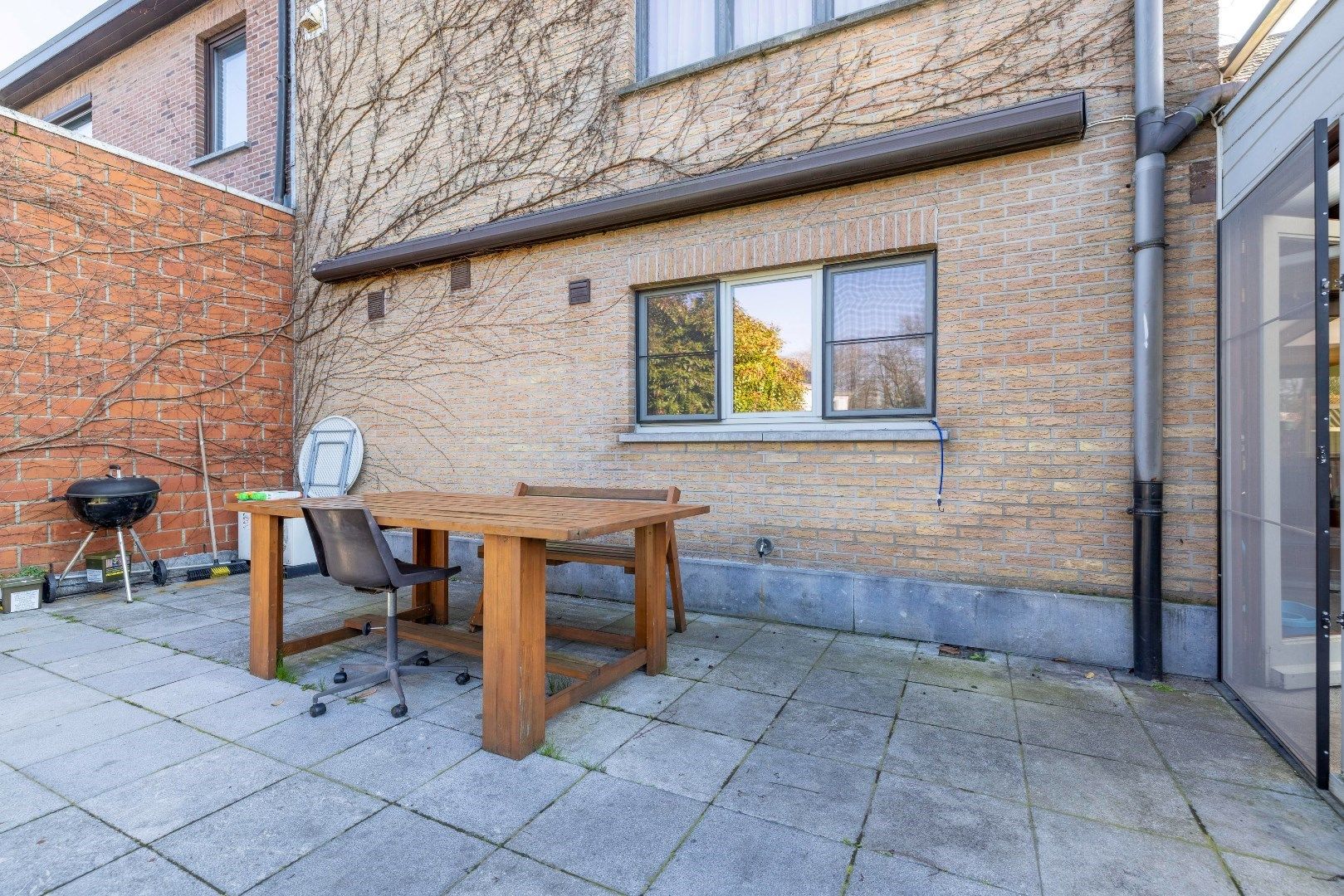 Ruime gezinswoning met 3 tot 4 slaapkamers, garage en tuin met achteruitgang foto 21