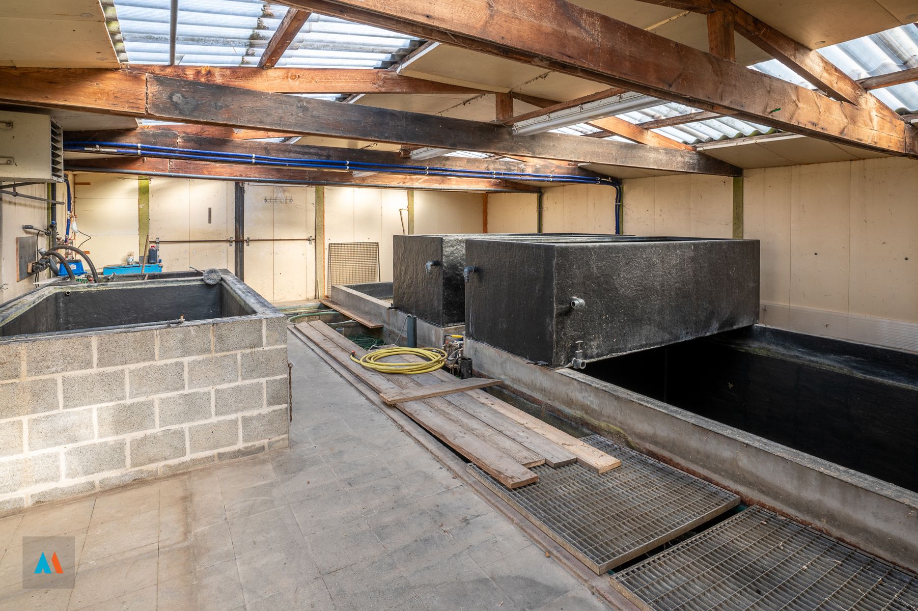 Polyvalent gebouw foto 26