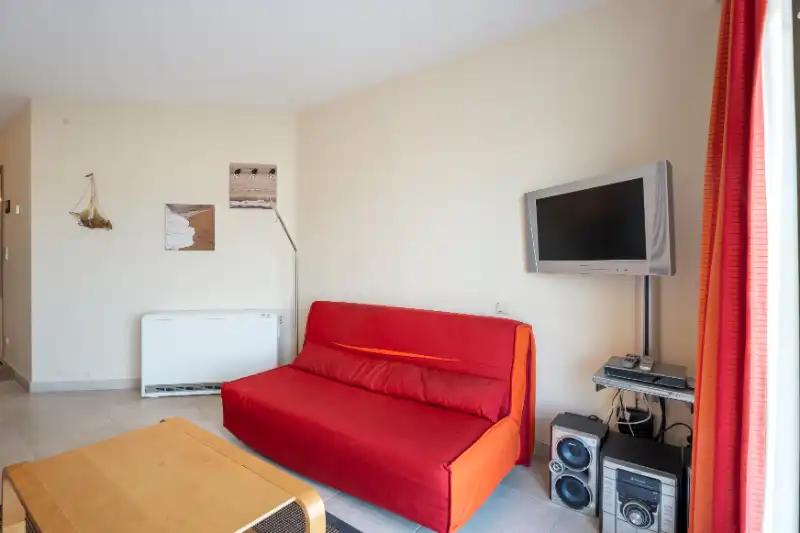 STUDIO MET SLAAPHOEK OP DE ZEEDJK foto 6