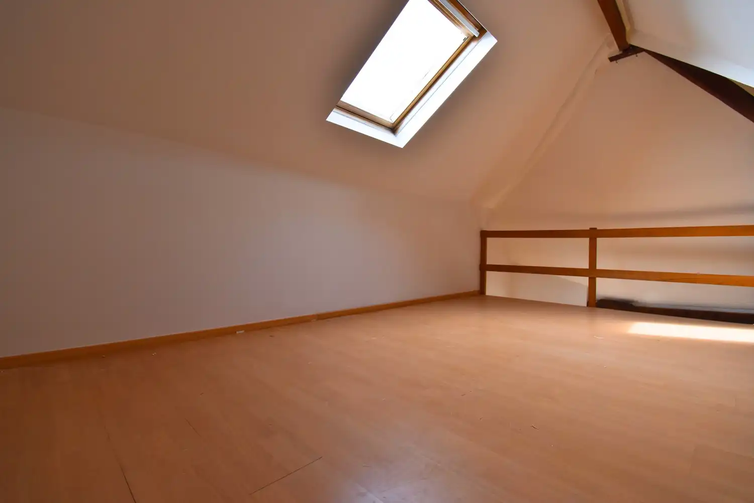 Appartement 1-slaapkamer te huur in centrum Halle foto 7