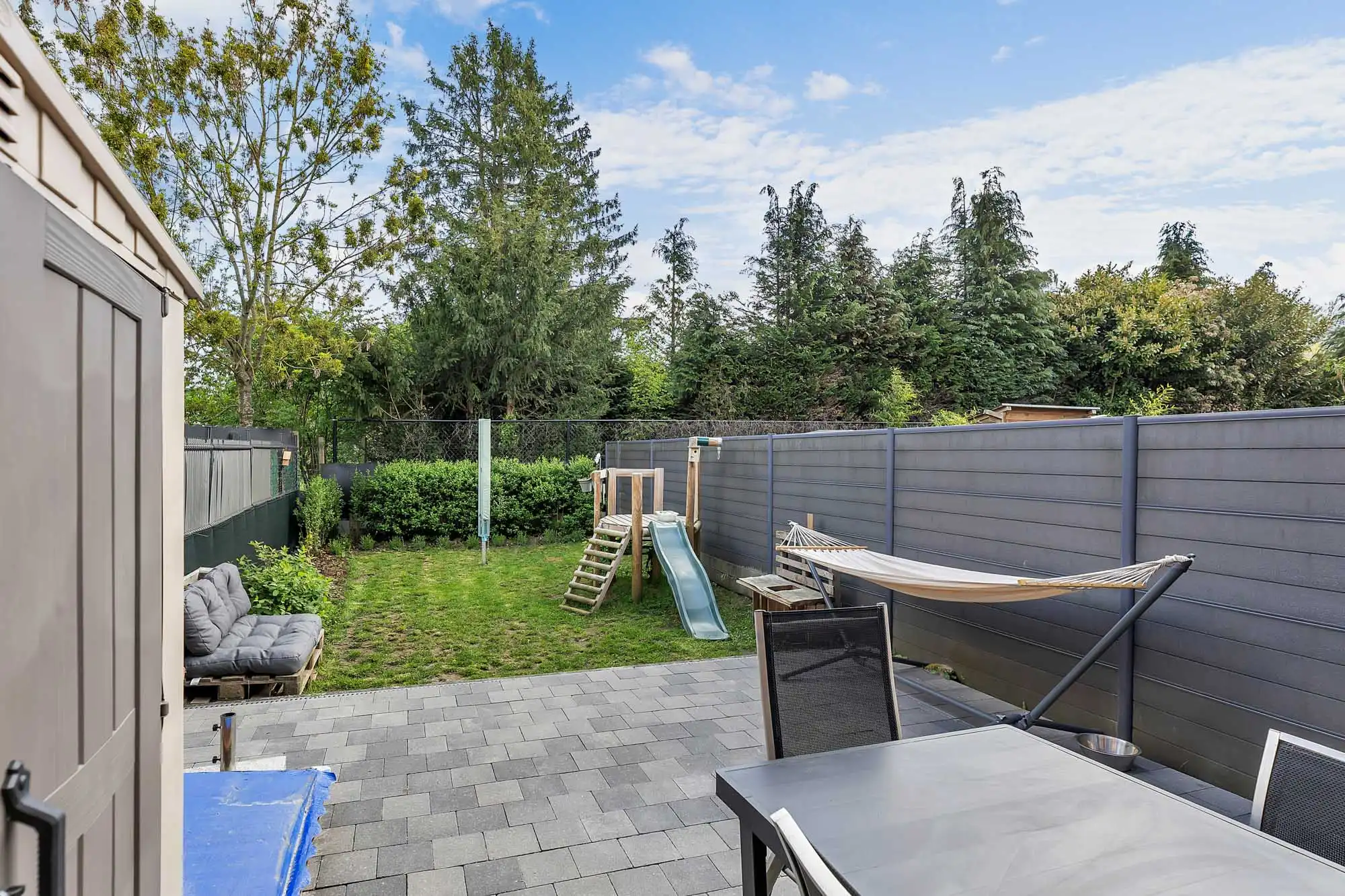 Gerenoveerde woning met tuin en 3 slpks in Halle foto 19