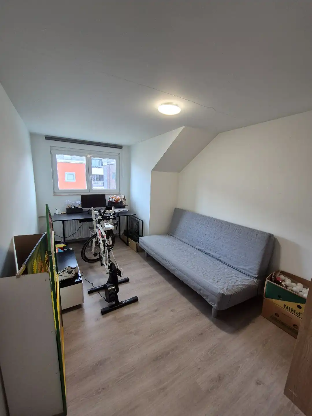 Gezellige halfopen woning in rustige buurt nabij centrum Hasselt foto 8