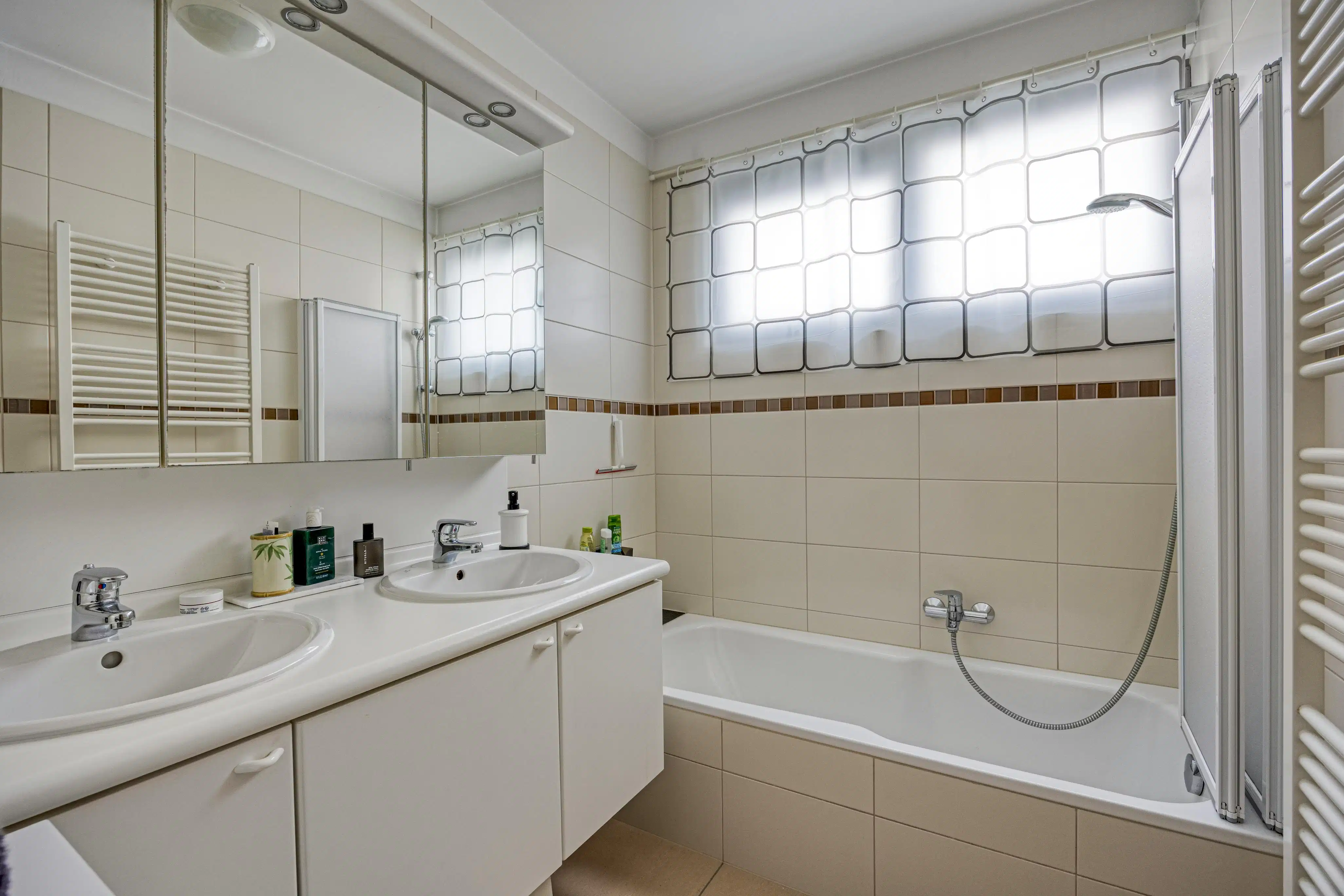 Centraal gelegen opbrengstgebouw met 5 appartementen in Centrum Strombeek-Bever foto 24