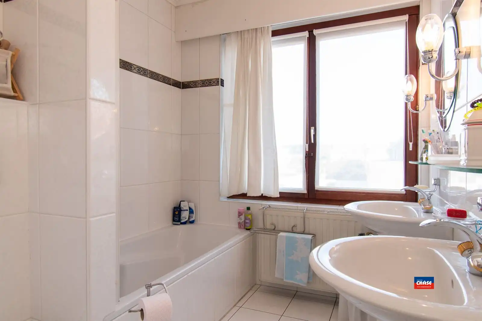 Woning met 3 à 4 slpks, tuin + garage foto 14