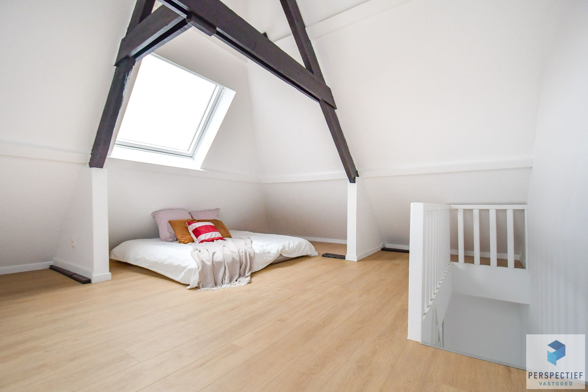 BEZOEKMOMENT ZATERDAG 20/12 VAN 9U TOT 10U30 | GERENOVEERDE, RUIME hedendaagse woning met GROTE tuin op TOPLOCATIE! foto 17