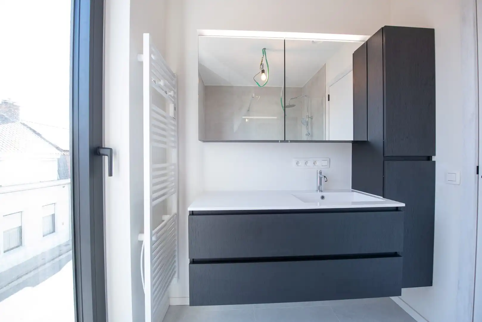 Prachtig, kwaliteitsvolle nieuwbouwappartement in het hartje van Kruishoutem! foto 9