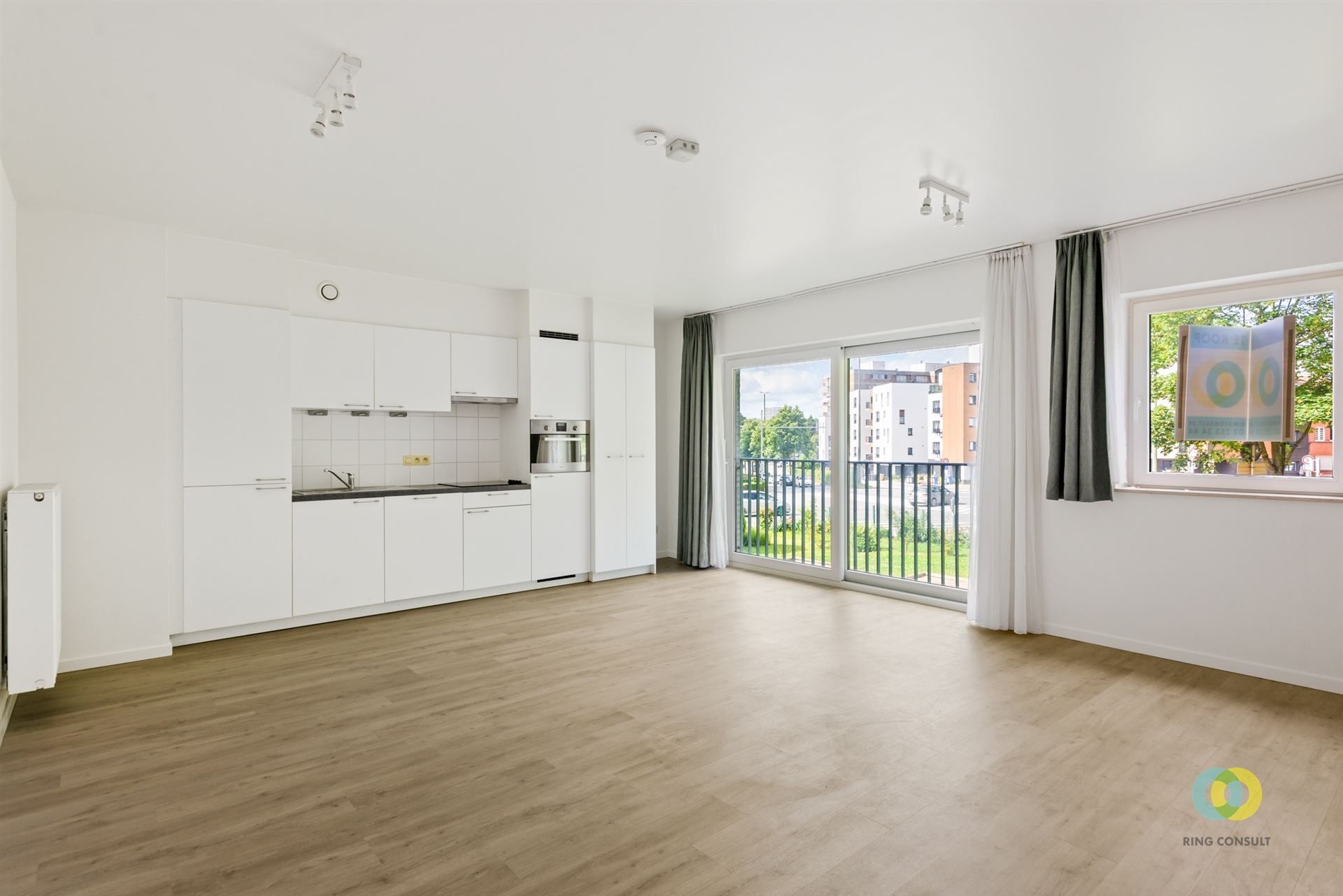 Instapklaar appartement met 1 slaapkamer foto 2