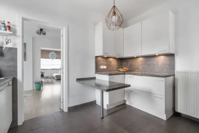 --- OPPORTUNITEIT --- building bestaande uit 3 appartementen (5% netto huurrendement)! foto 9