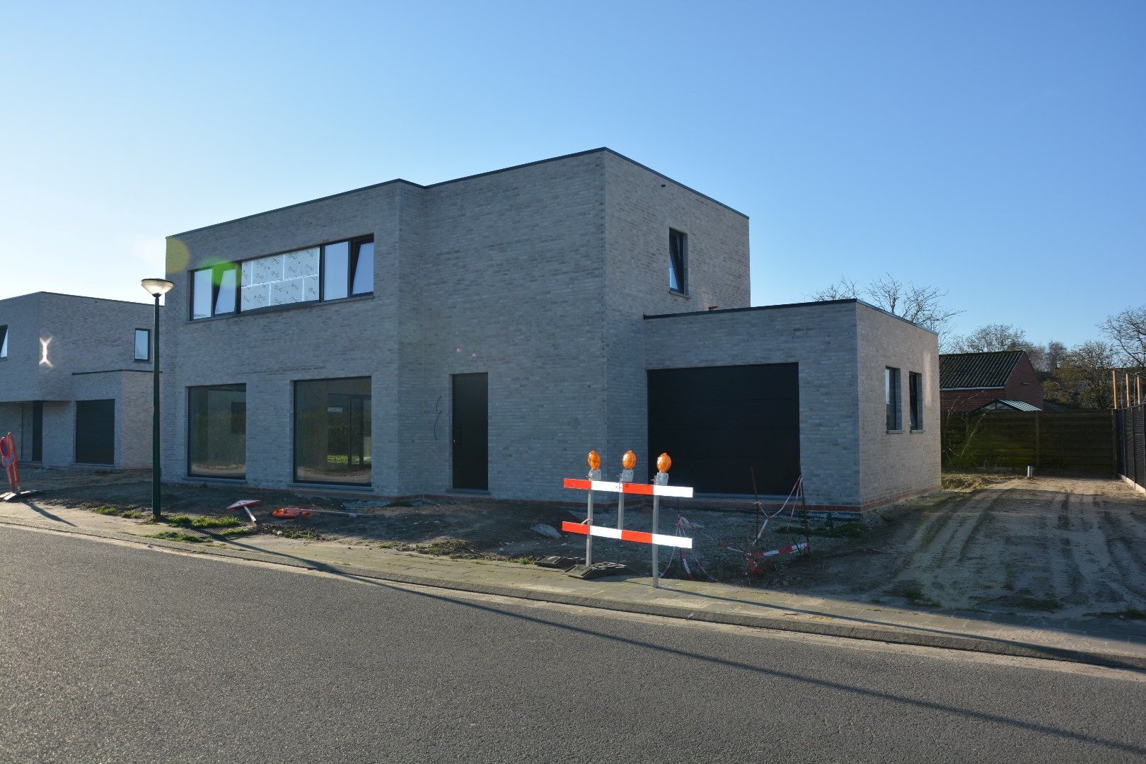 2 Ruime nieuwbouwvilla's op rustige ligging foto 4