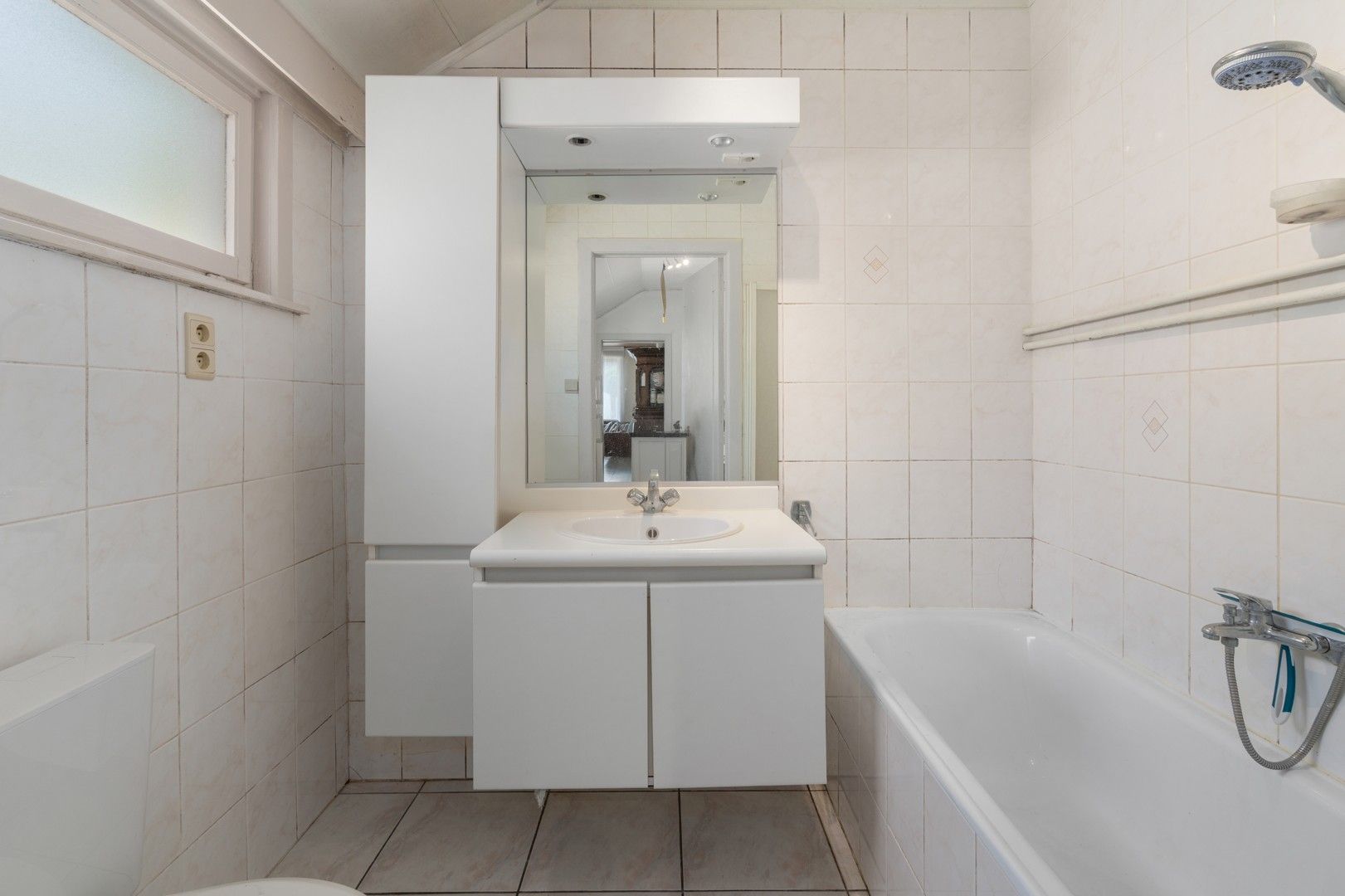 Halfopen woning met tuin in het centrum van Nevele! foto 15