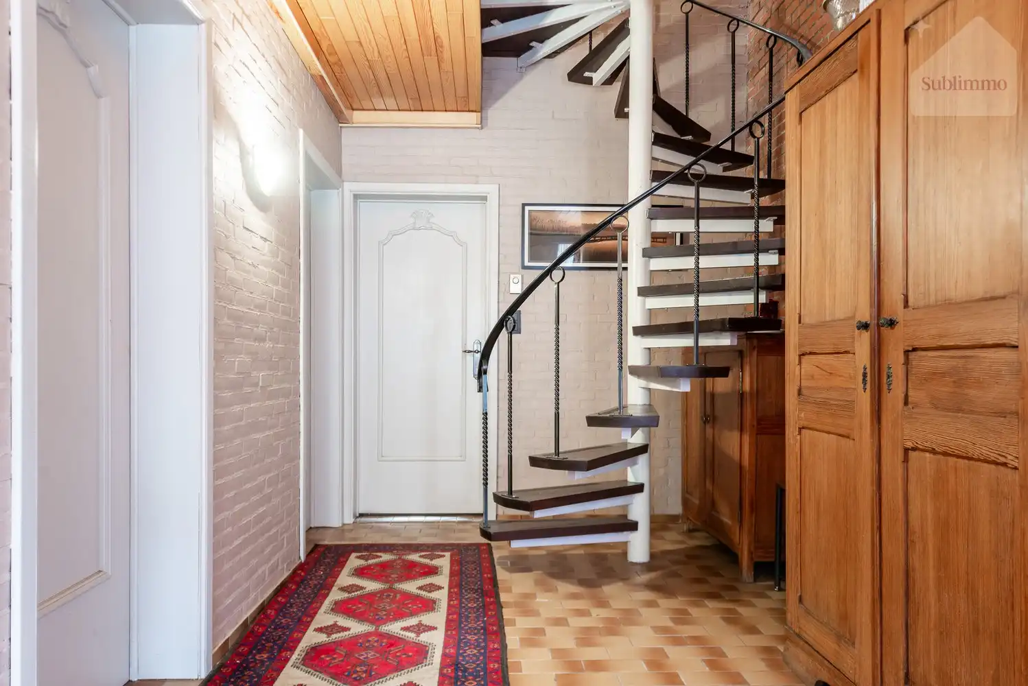 Opbrengsteigendom met 2 appartementen, tuin en garages te koop in Mol centrum foto 3