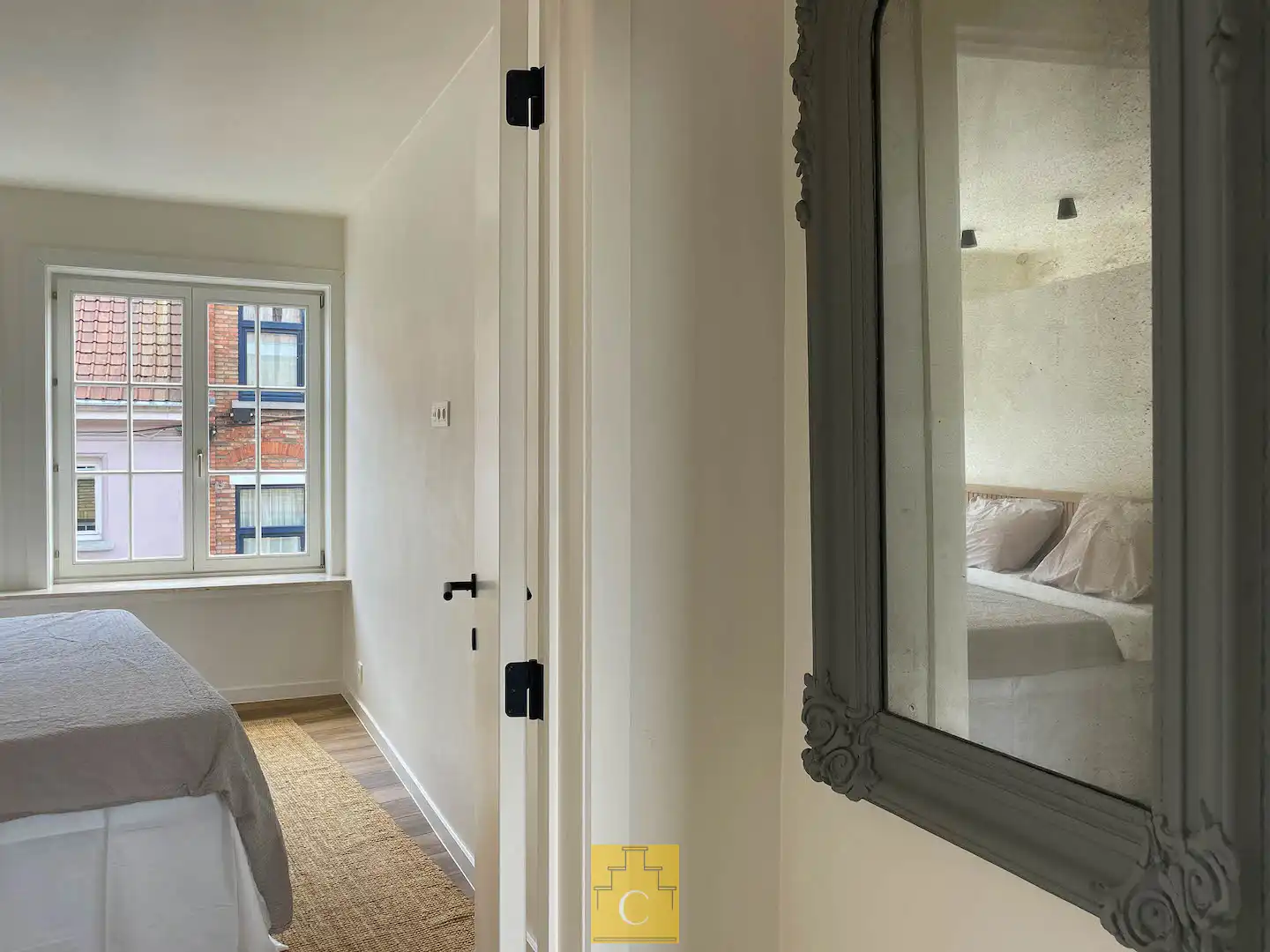 perfect gelegen pas gerenoveerde stadswoning - 340 m2 vloeroppervlakte - met garage, tuin en extra terras op het verdiep foto 27