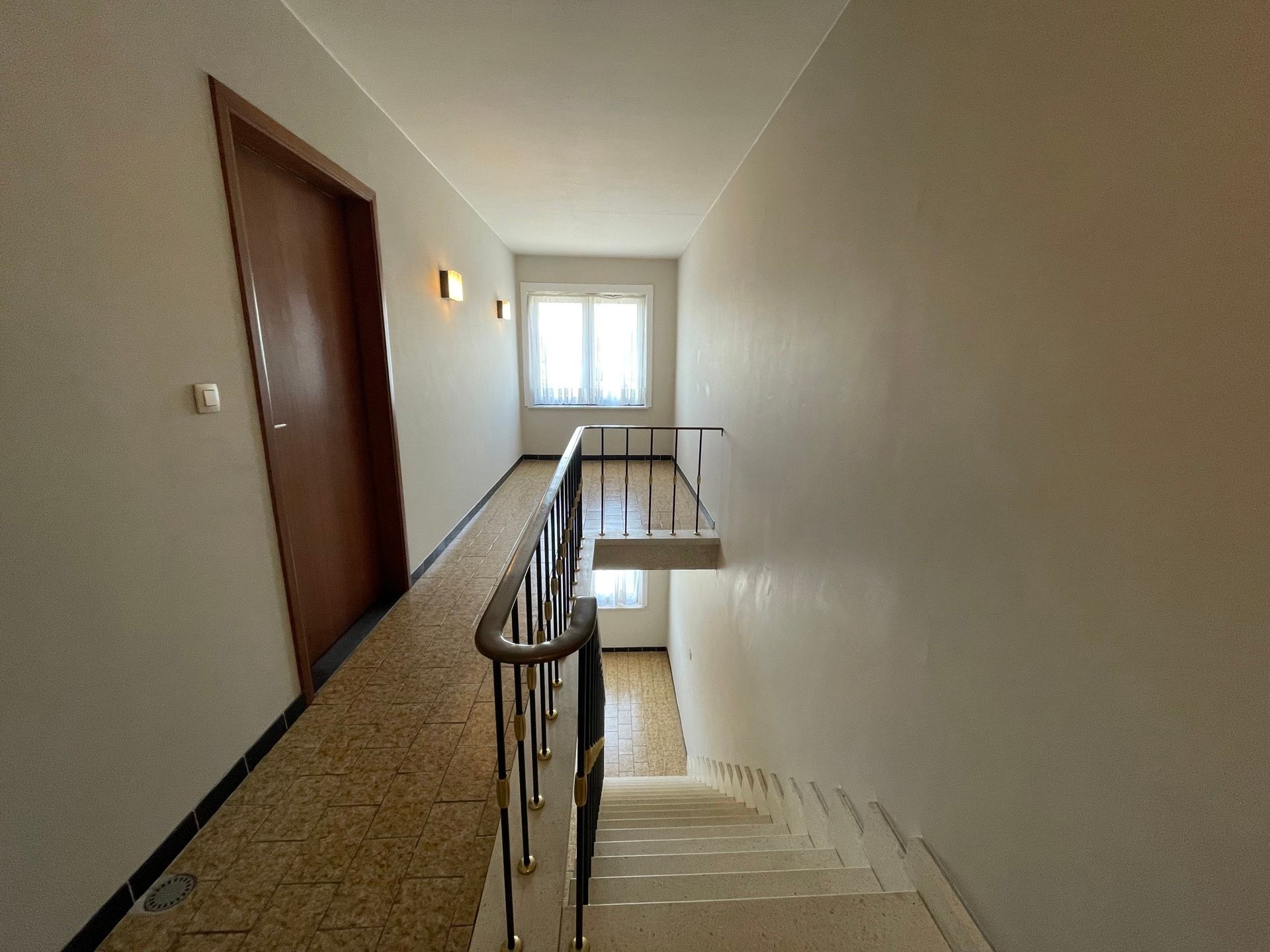 Ruim appartement op toplocatie foto 4