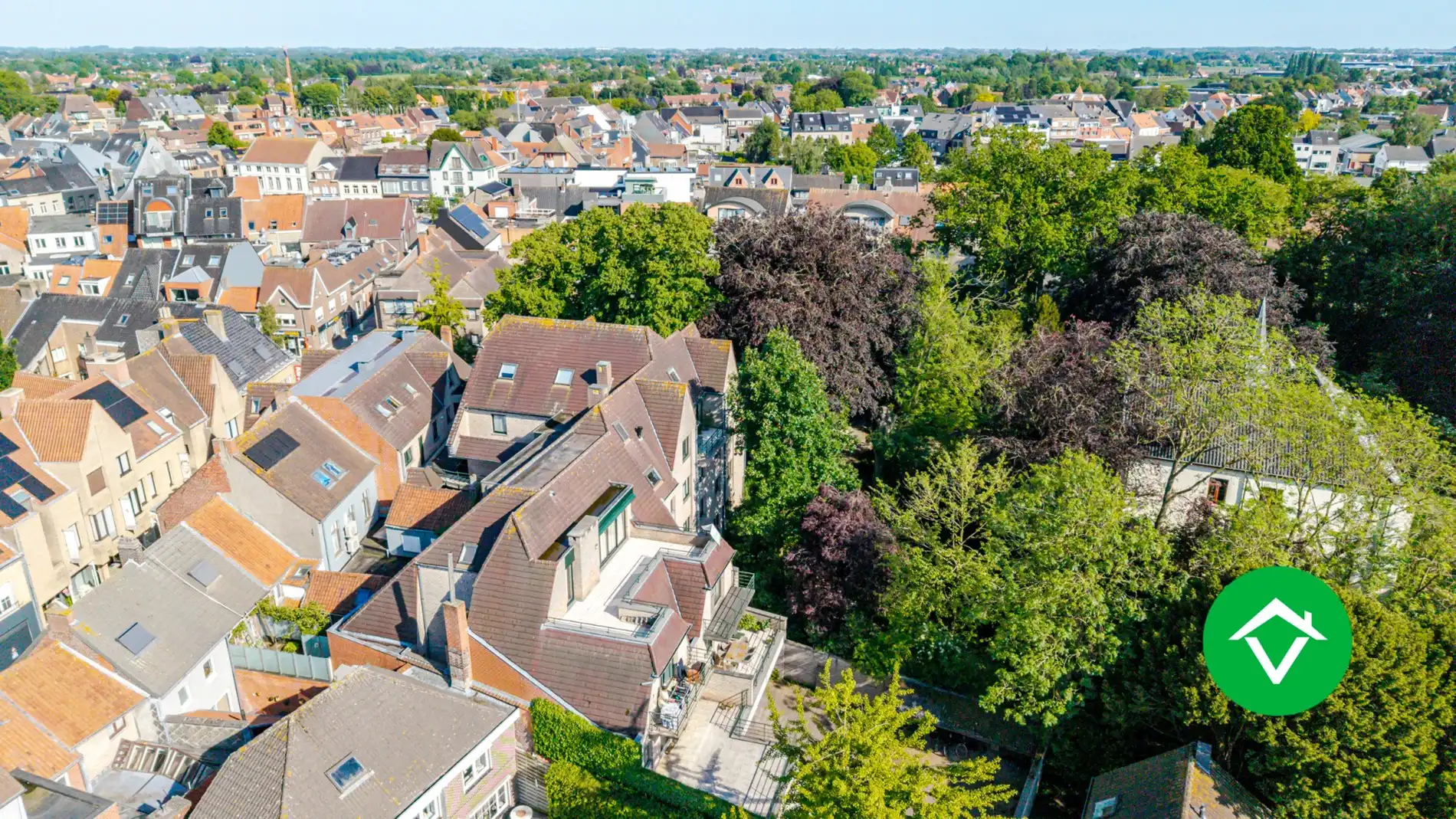 Prachtig gelegen penthouse met 3 slaapkamers en garage in centrum Torhout foto 30