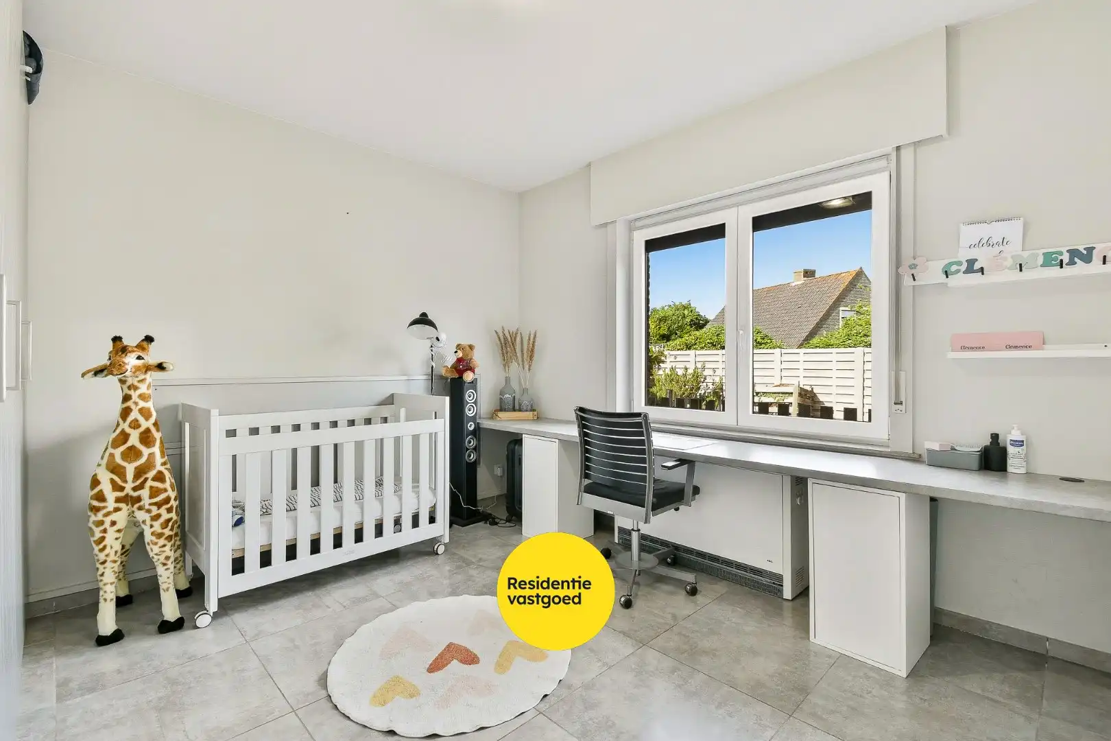 Instapklare en alleenstaande bungalowwoning foto 15