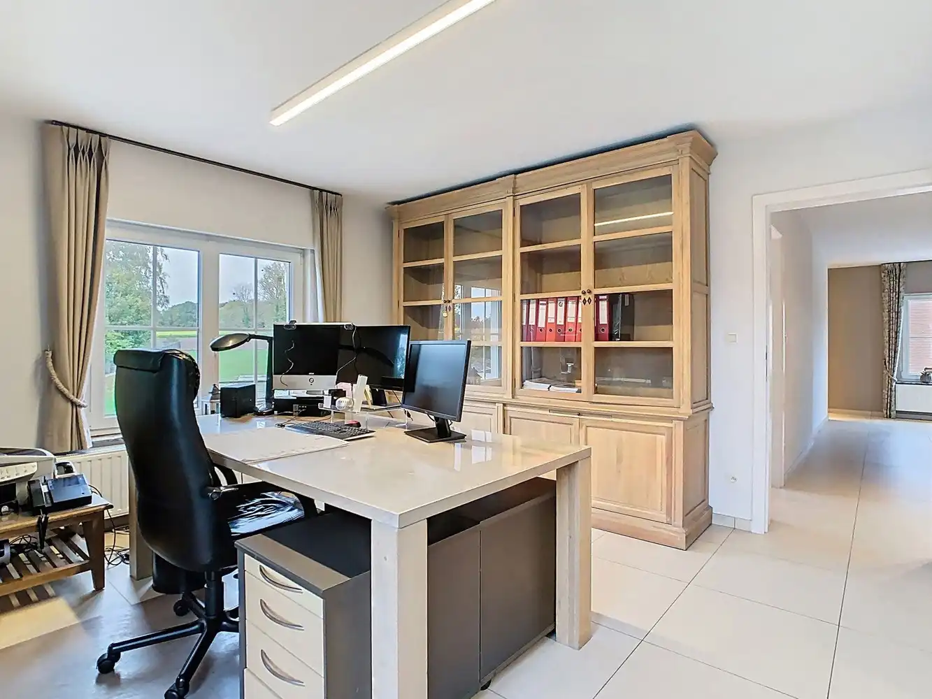 KLASSE  villa met bijzondere UITSTRALING       (momenteel privé + kantoren + kangoeroewoning) foto 21