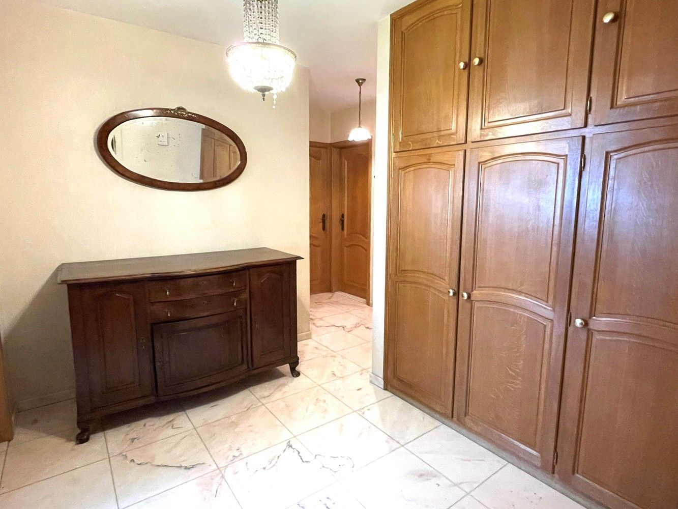 Goed onderhouden en verzorgd appartement gelegen in het hartje van Strombeek foto 3