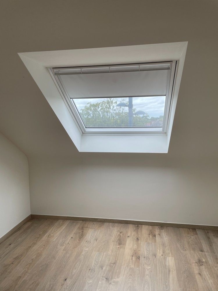 Mooi recent duplex appartement te huur met 3 slaapkamers. foto 28