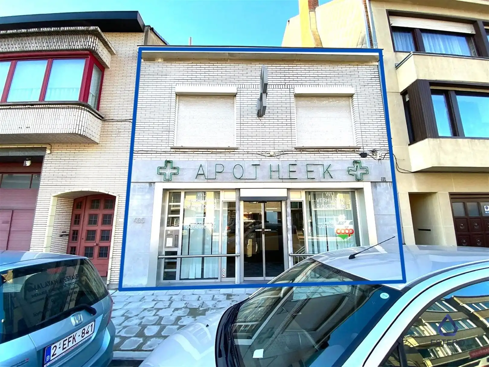 Centraal gelegen handelshuis in Oostende foto {{pictureIndex}}