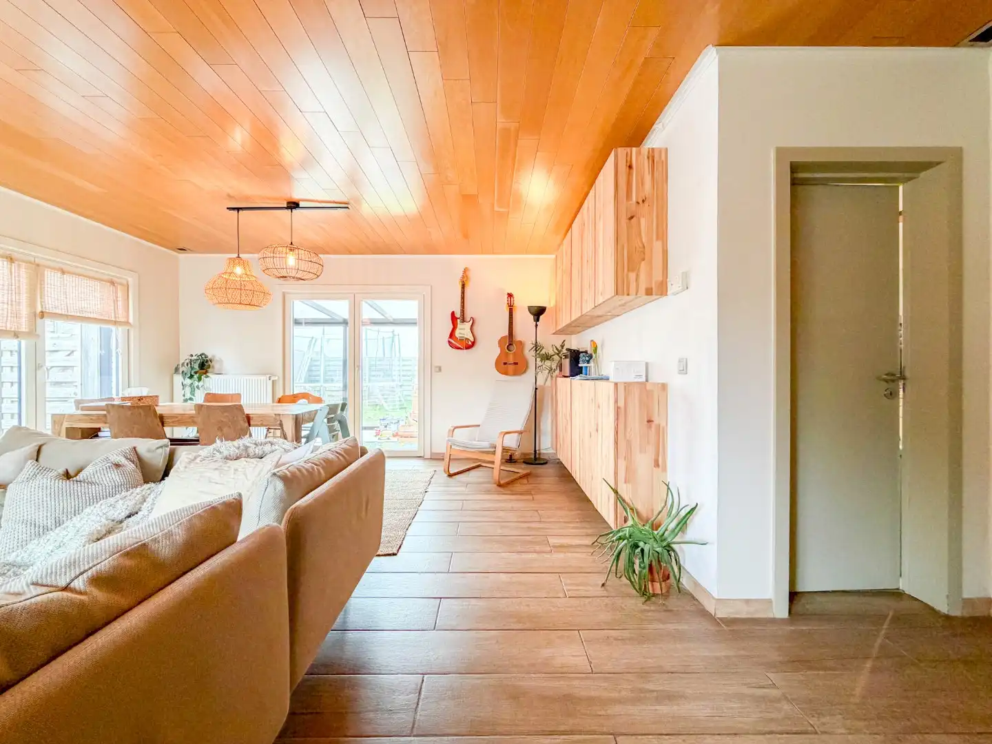 Toffe instapklare woning, 3 slpk, garage, tuin, gunstige gelegen in Gistel foto 4