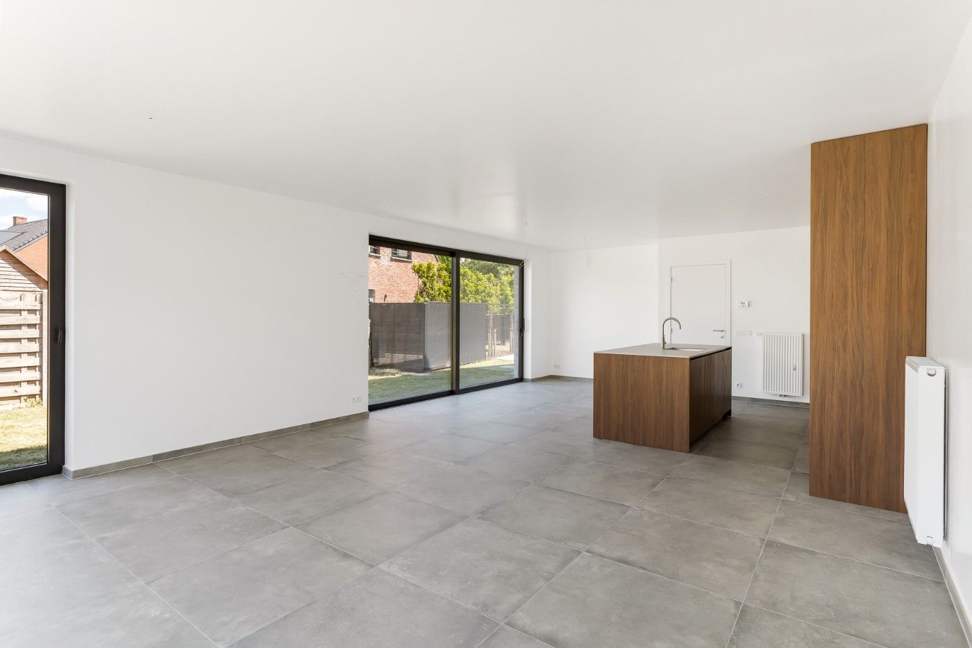 Rustig gelegen nieuwbouwwoning met 3 slpk. en toffe tuin foto 8