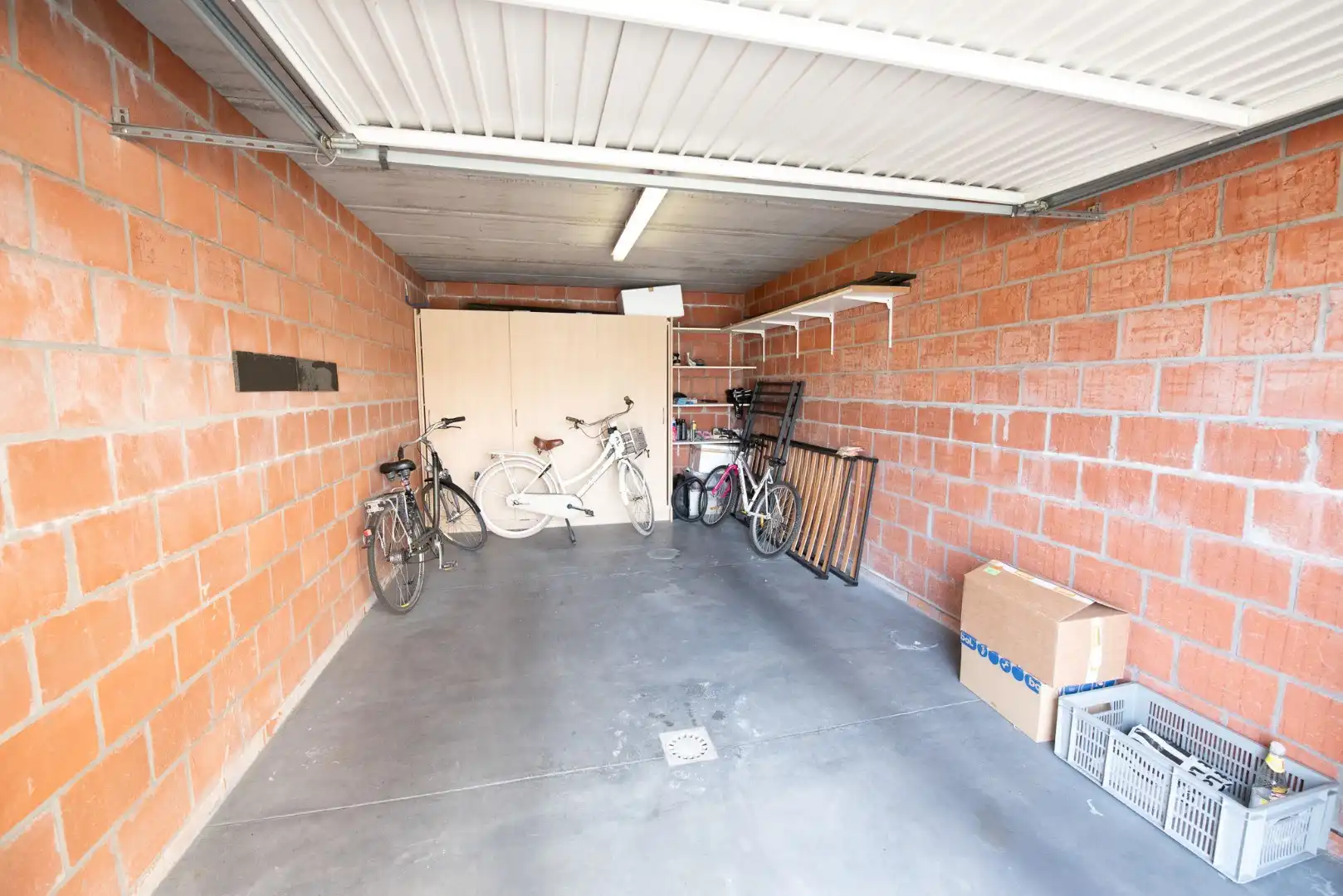 Ruim en verzorgd appartement in het centrum van Zulte! foto 14