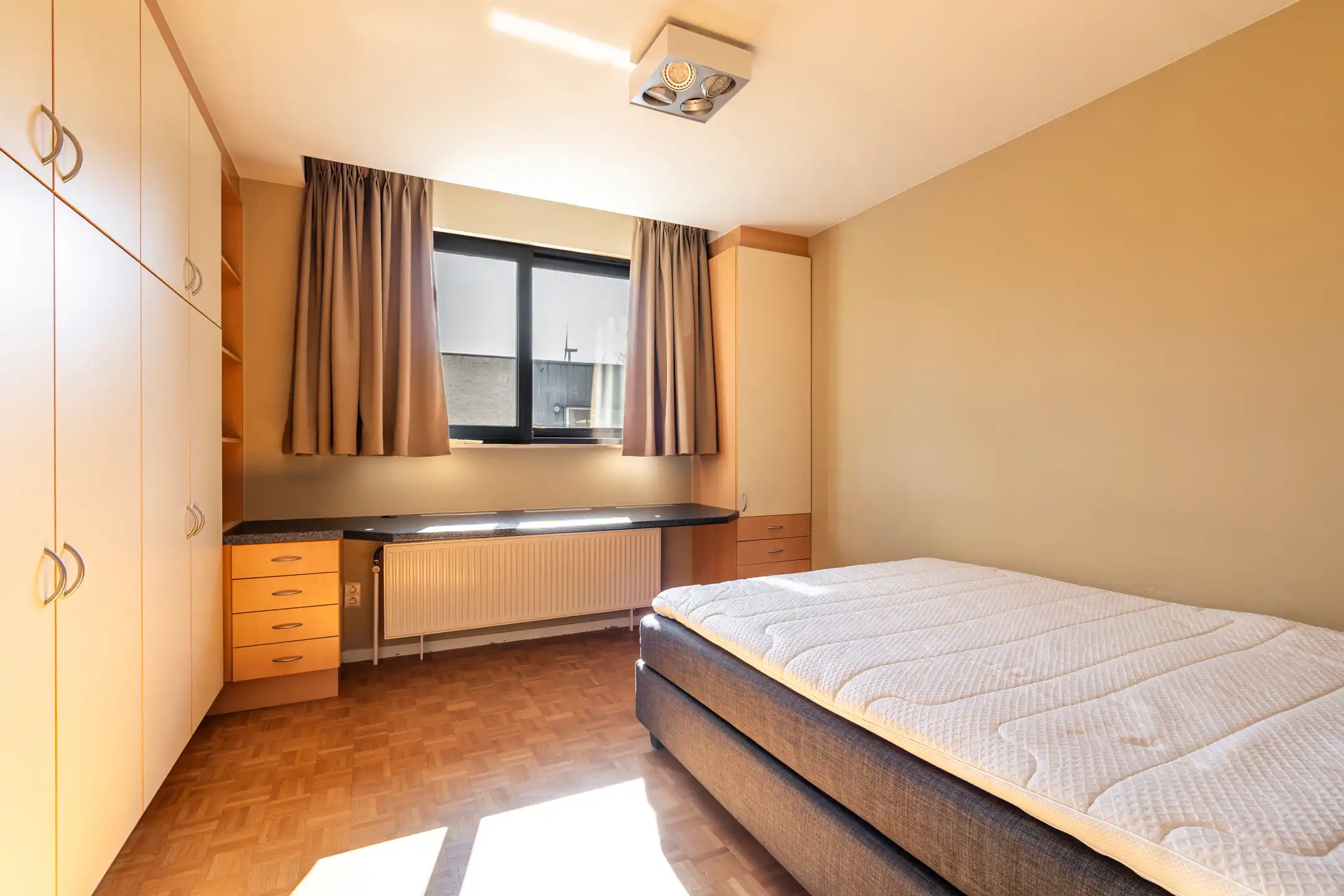 Luxueus 3 slpk appartement met onderliggende handelsruimte foto 14