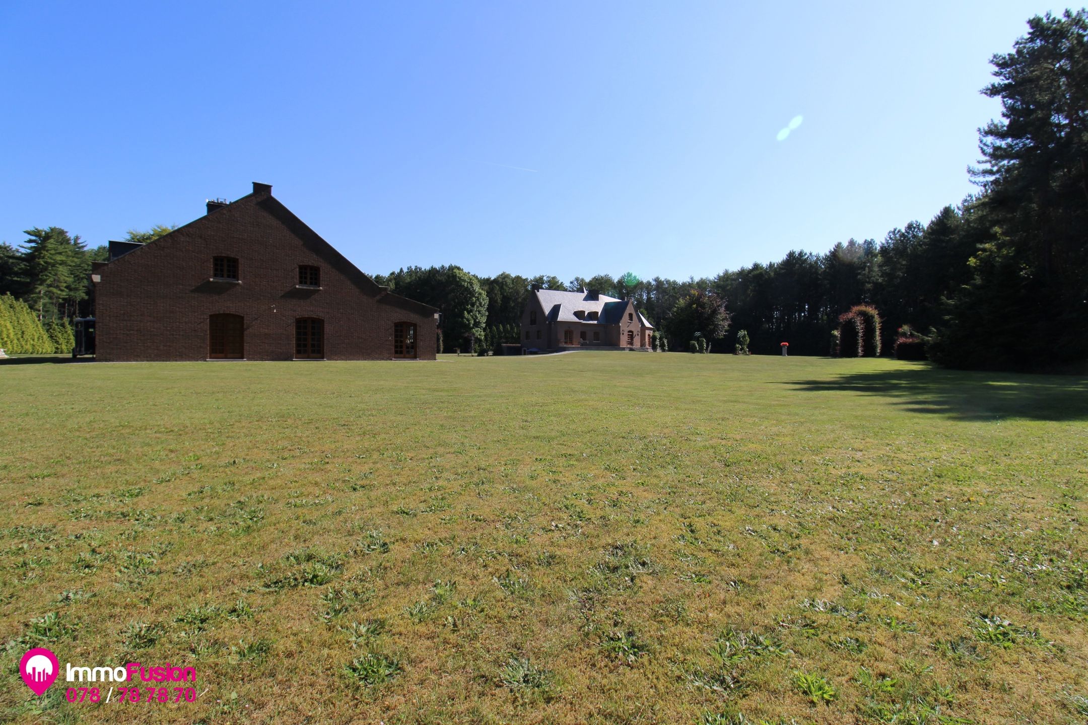 Unieke villa met bijgebouw, op ruim perceel van ca. 8.5 HA! foto 125
