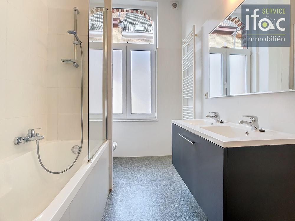 Huis te koop foto 23