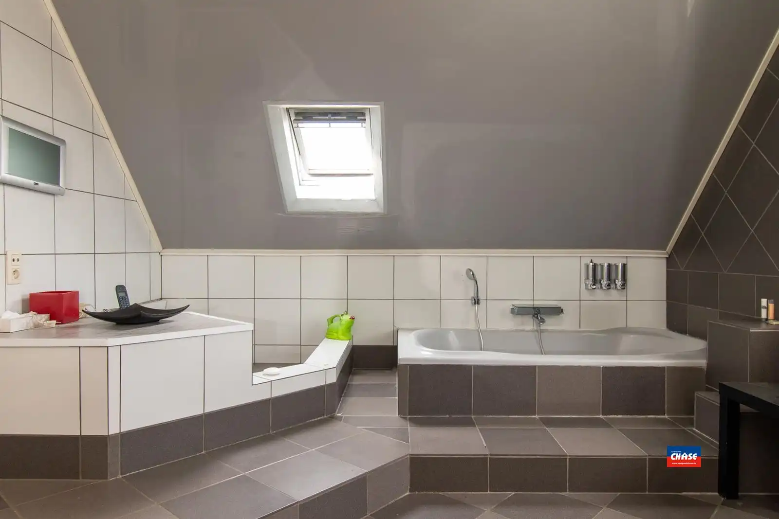 WEERDE | UITZONDERLIJKE ARCHITECTEN WONING MET MOGELIJKHEID TWEEWOONST OF PRAKTIJKWONING | ZEER CENTRAAL GELEGEN | EPC B |  foto 23