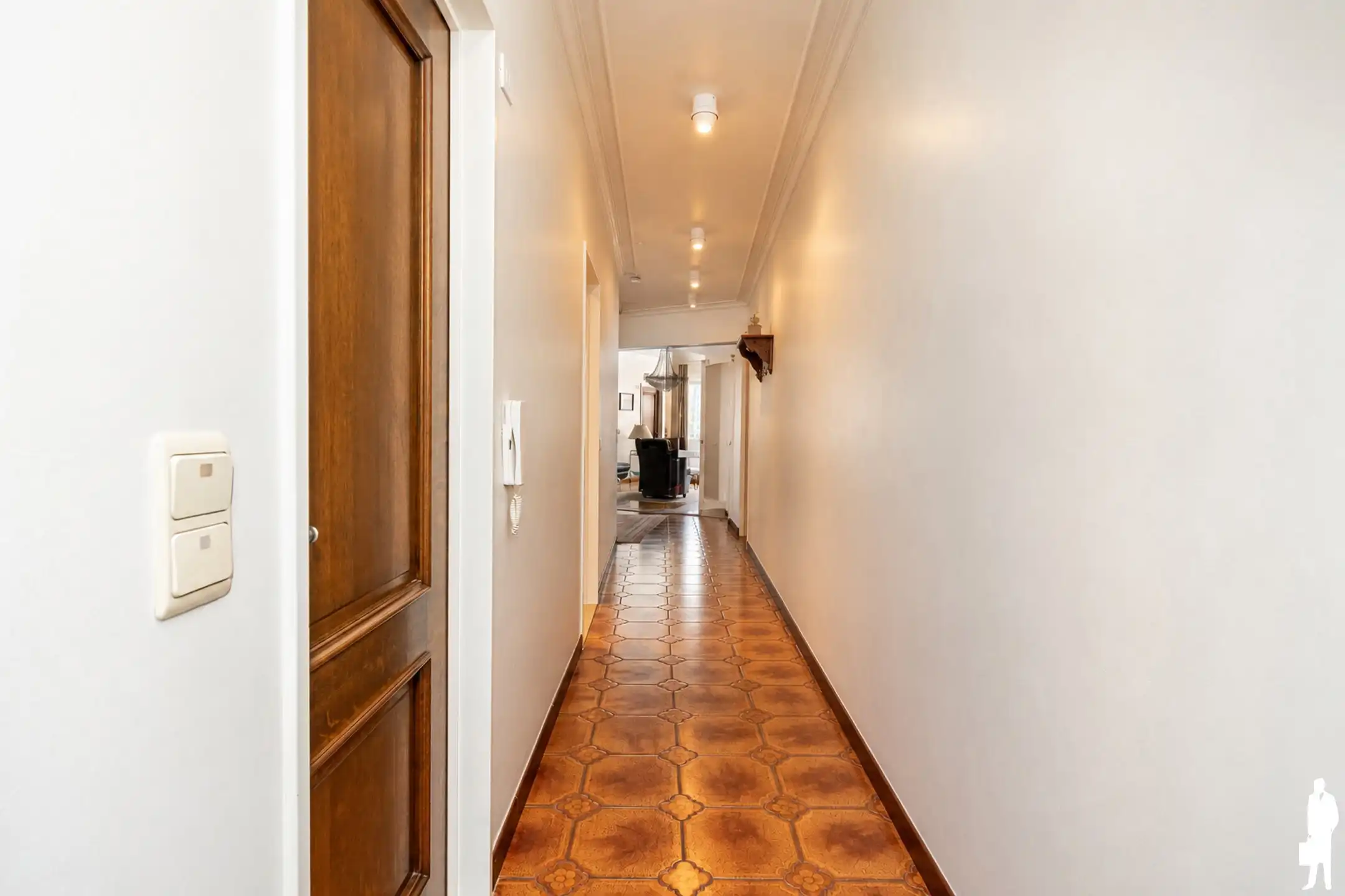 Ruim appartement met 2 slpk en 3 terrassen aan de Grote Markt foto 9