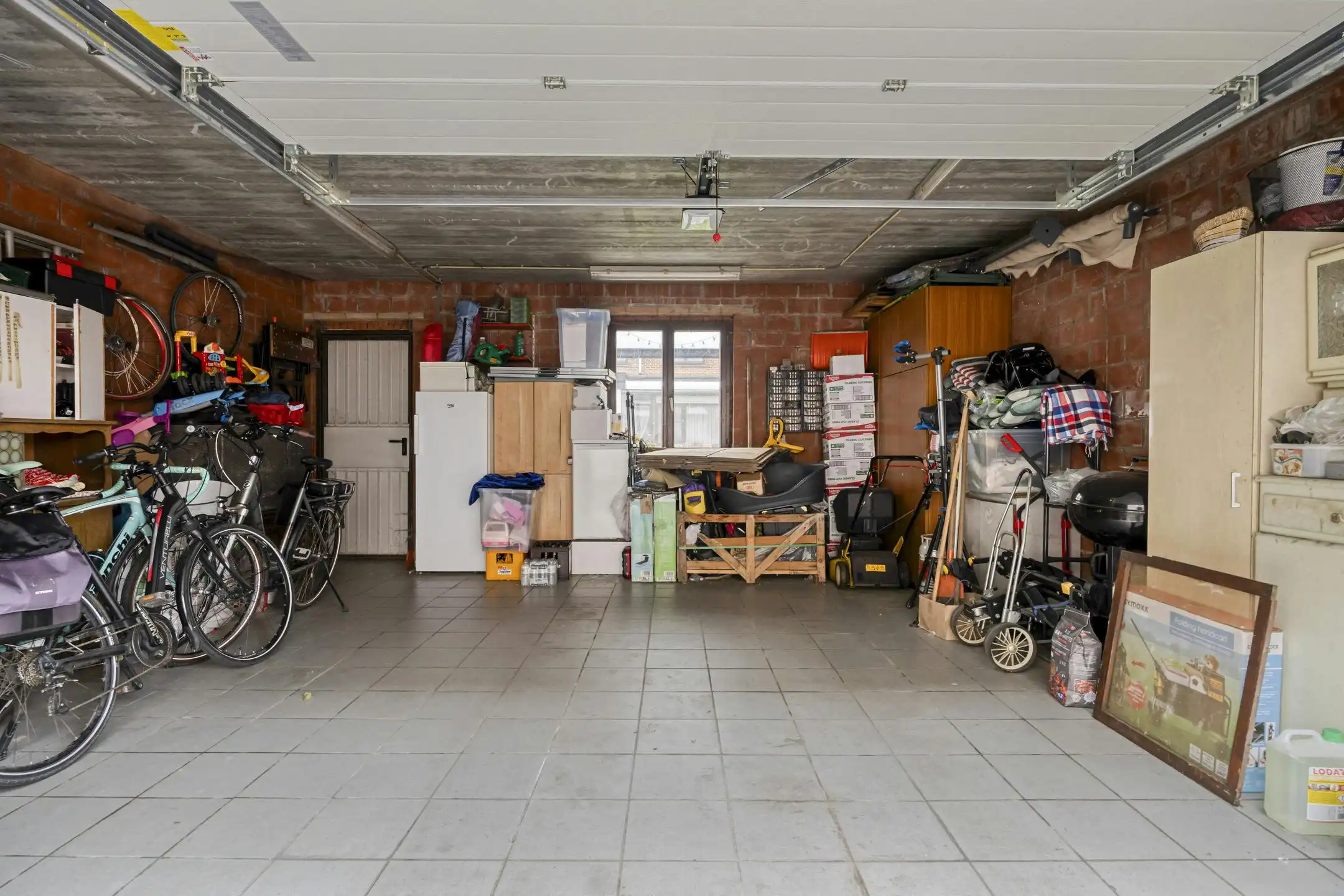 Ruime rijwoning met garage te Willebroek foto 13