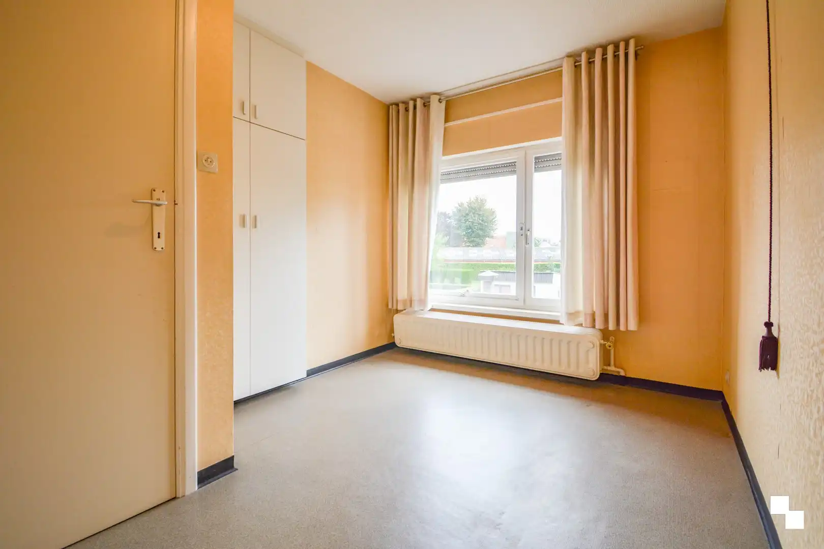 Verrassend ruime eengezinswoning met 5 slp te Roeselare foto 19