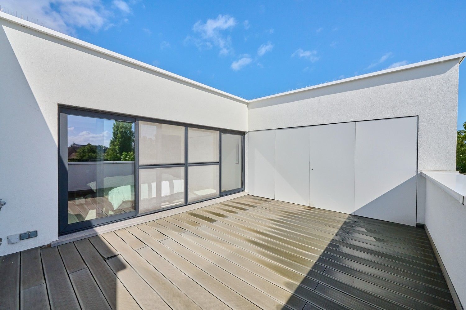 Wonen in pure architectuur - designvilla met super-de-luxe afwerking op fraai gelegen perceel foto 23