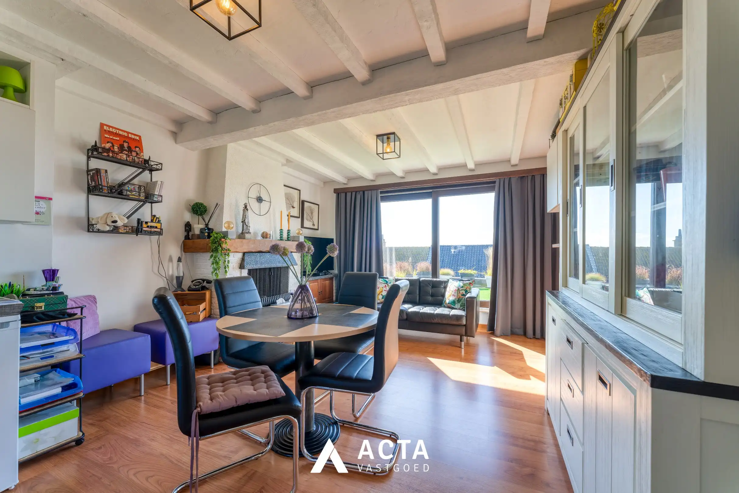 Dakappartement met zonnige terrassen in Mariakerke foto 3