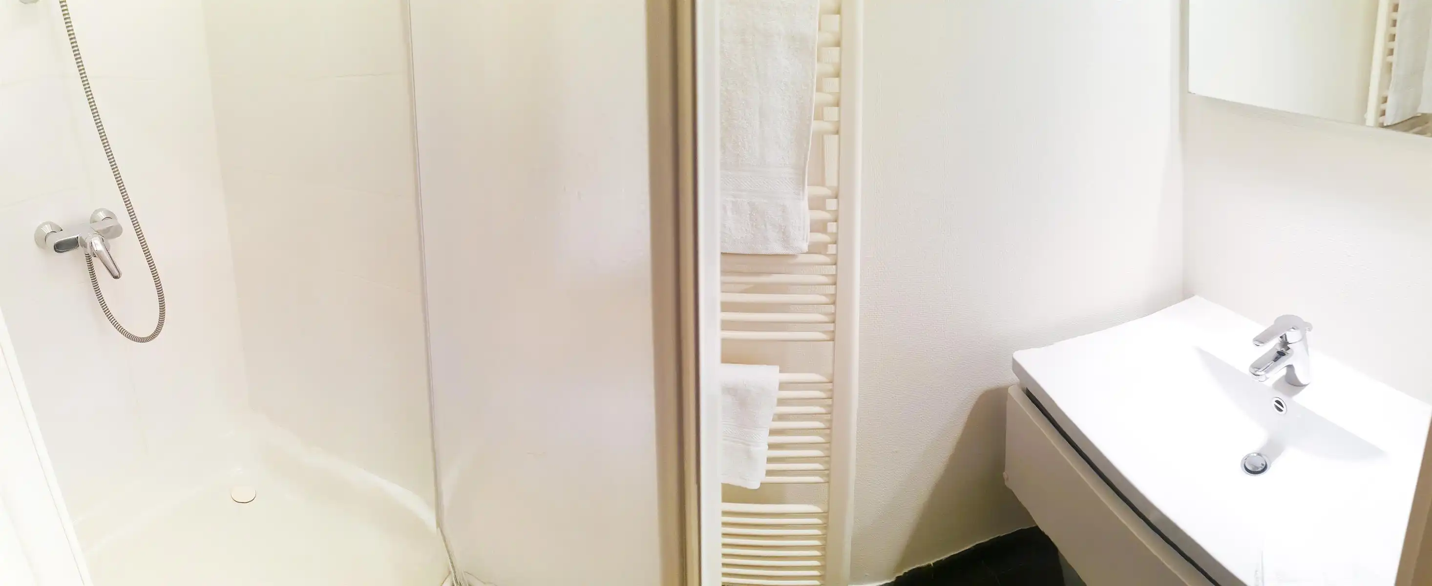 Prachtig appartement - 2 Kamers + TERRAS met TUIN! foto 14