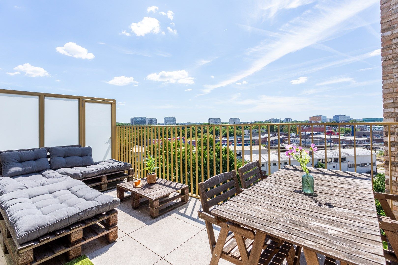 Moderne penthouse met drie slaapkamers en zonnig terras in hartje Zurenborg – Antwerpen foto 9