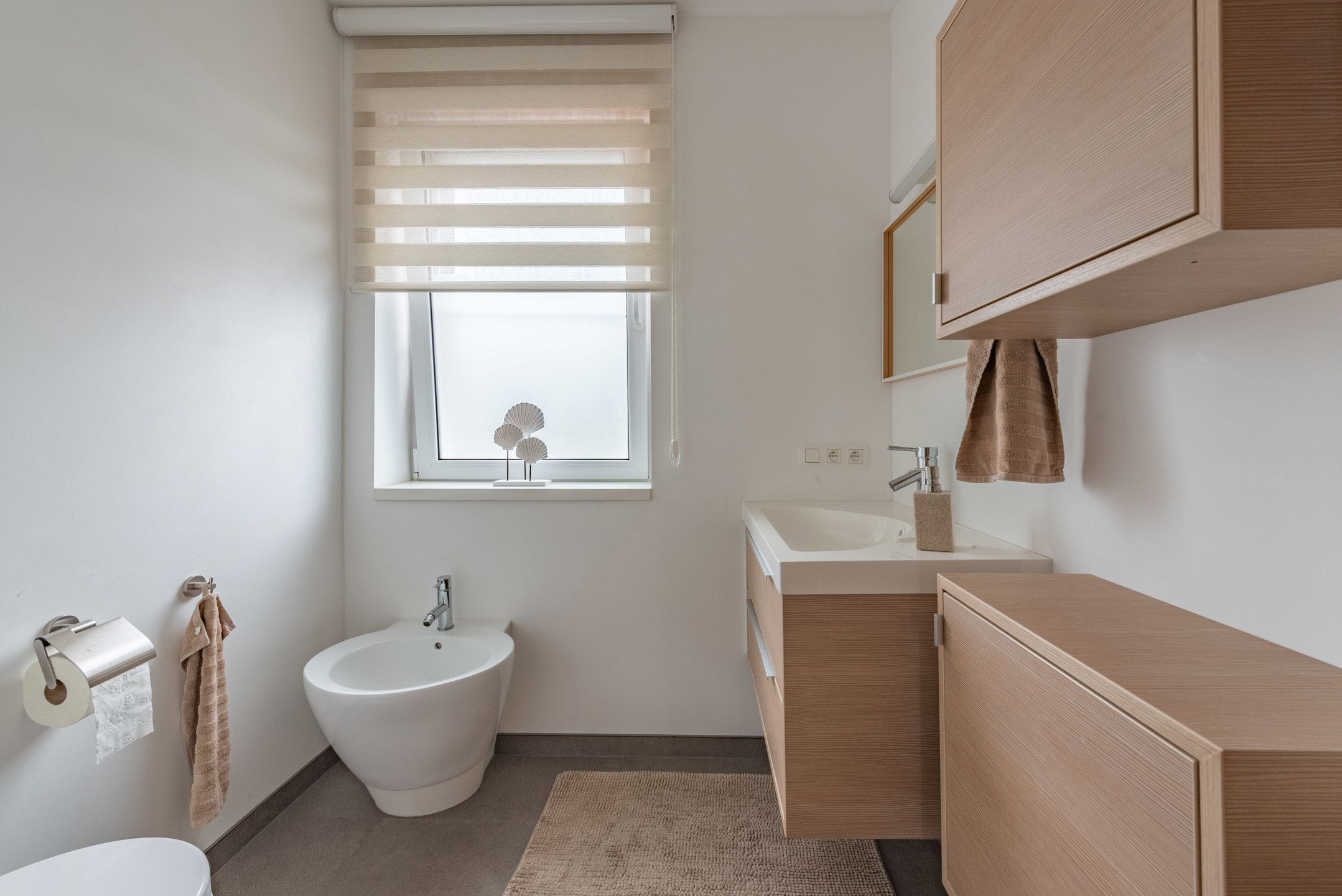 Verrassende woning met riante atelier te Spouwen foto 28