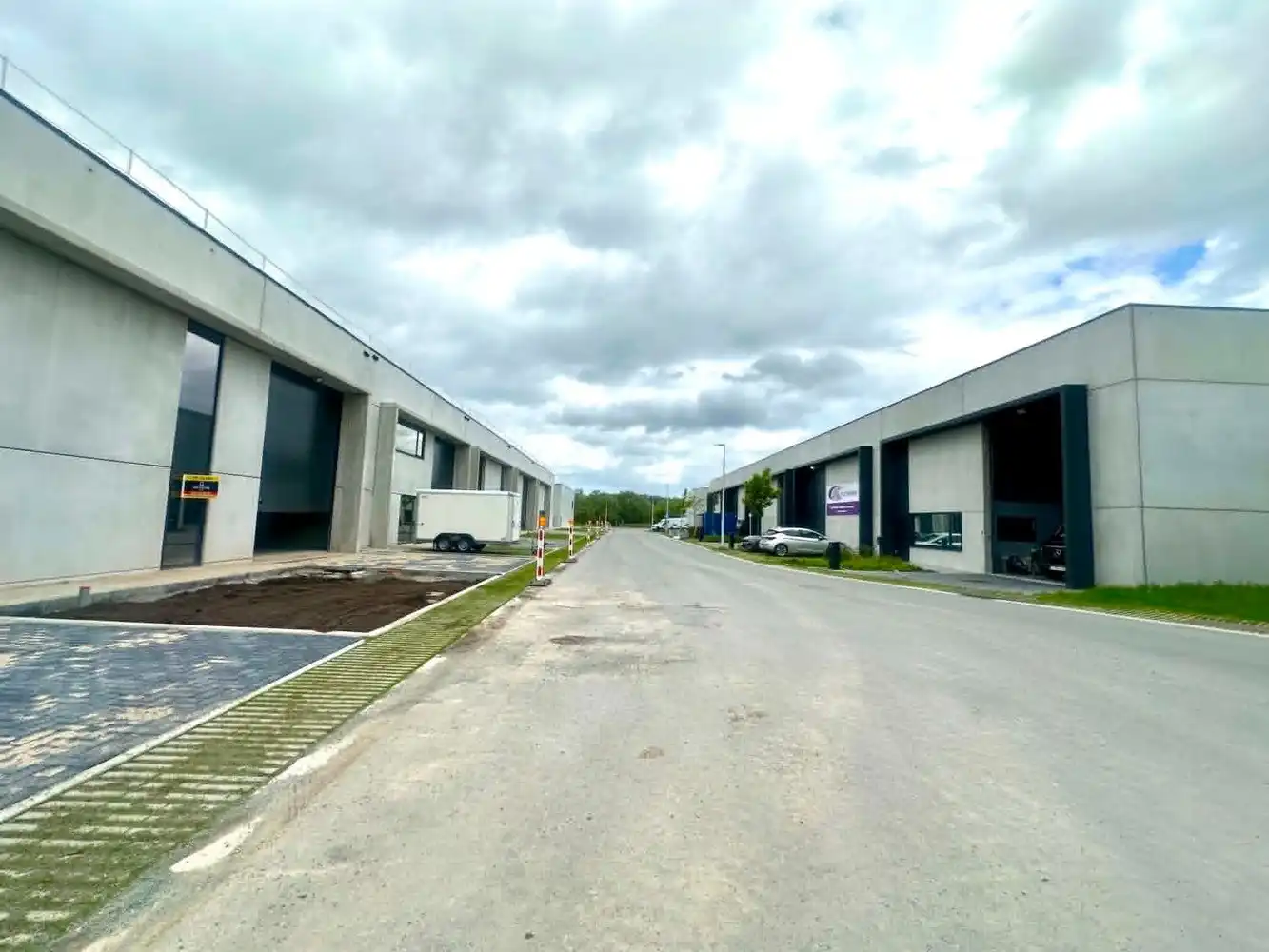 NIEUWBOUW KMO UNIT KMO PARK WILDEBEEK NABIJ E40 INCL. 2 PRIVE PARKINGS foto 8