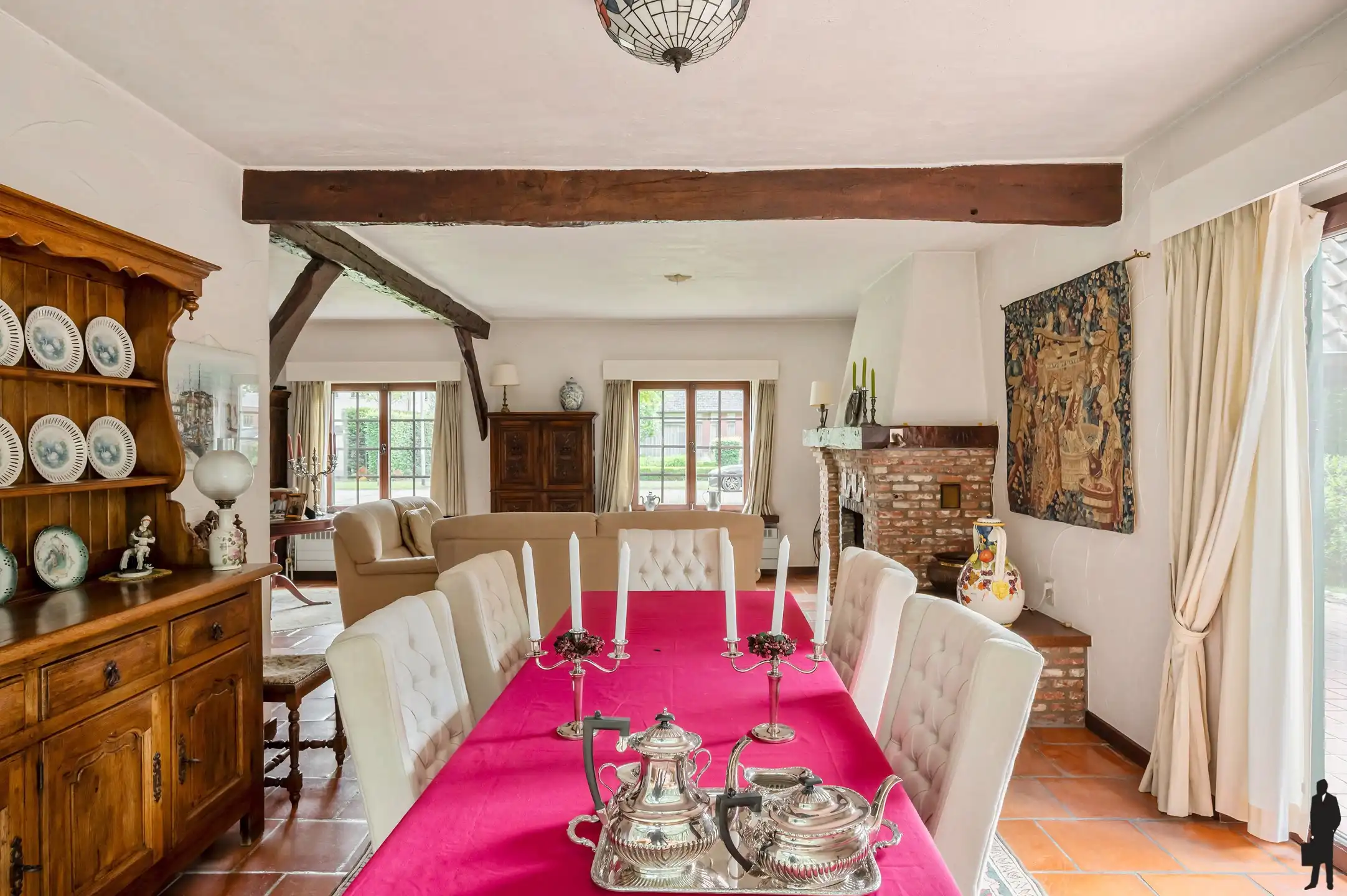 Zeer rustig gelegen villa op prachtig perceel van ca. 1594m² foto 6