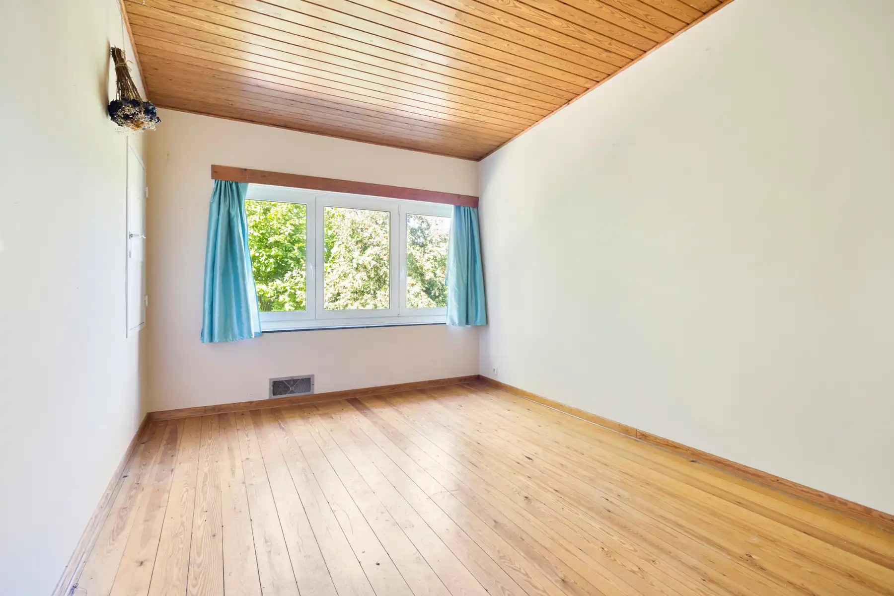 Rustig gelegen modernistische karaktervolle villa foto 13